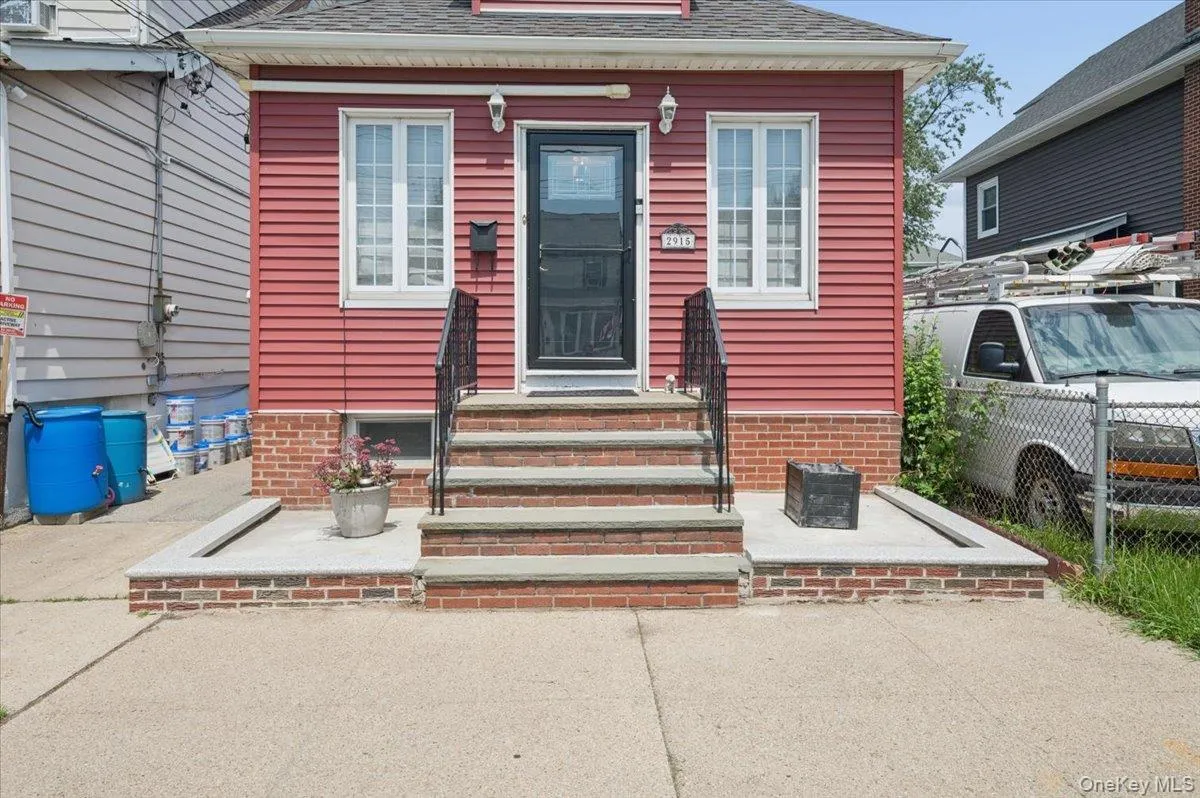 2915 Sommer Place, New York, NY, 2 Bedrooms Bedrooms, 5 Rooms Rooms,2 BathroomsBathrooms,Residential,For Rent,Sommer,0,1024628 2915 Sommer Place, New York, NY, 2 Bedrooms Bedrooms, 5 Rooms Rooms,2 BathroomsBathrooms,Residential,For Rent,Sommer,0,1024628