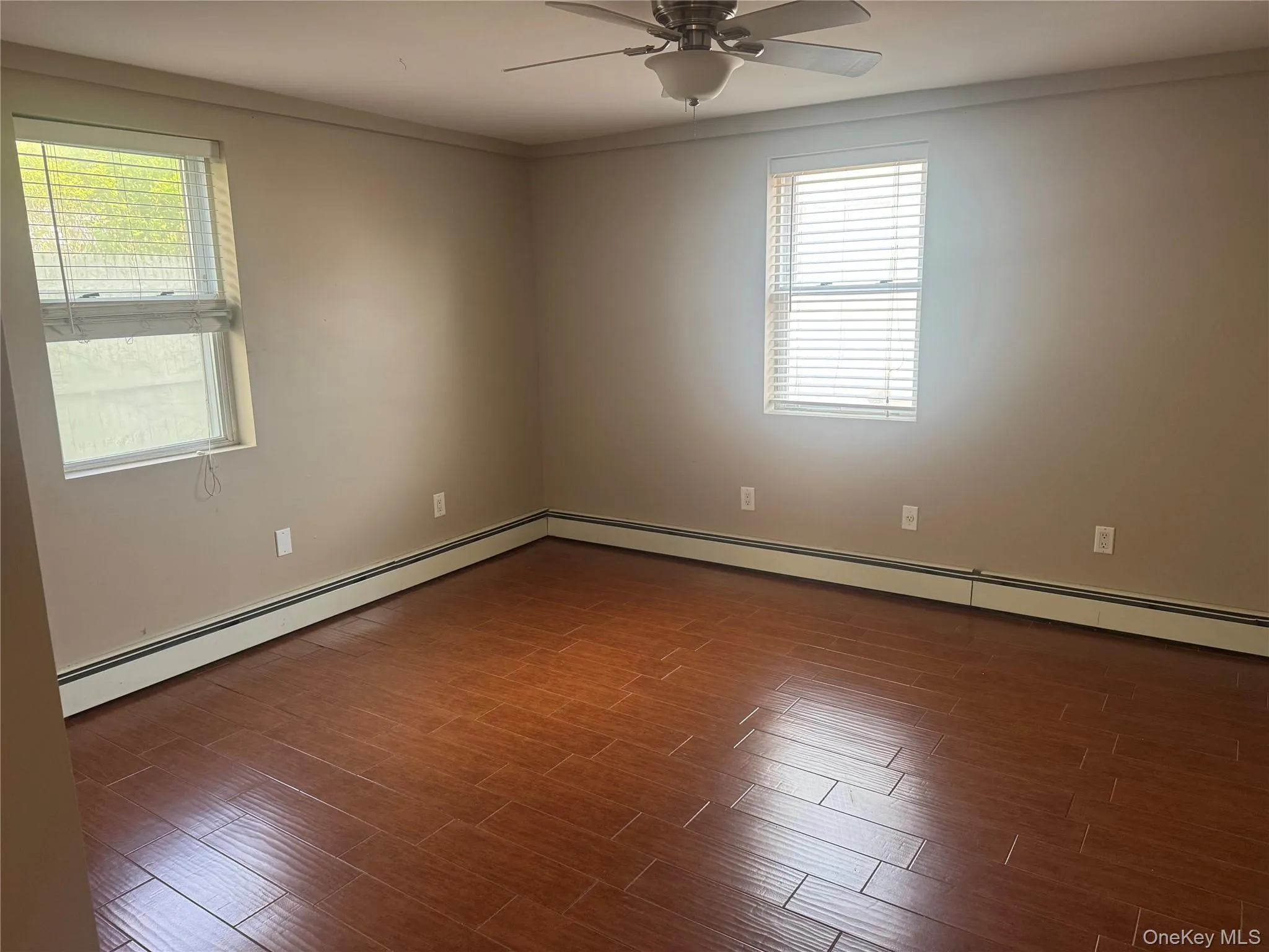657 Penn Street, Long Beach, NY, 3 Bedrooms Bedrooms, 5 Rooms Rooms,2 BathroomsBathrooms,Residential Lease,For Rent,Penn,0,1024629 657 Penn Street, Long Beach, NY, 3 Bedrooms Bedrooms, 5 Rooms Rooms,2 BathroomsBathrooms,Residential Lease,For Rent,Penn,0,1024629