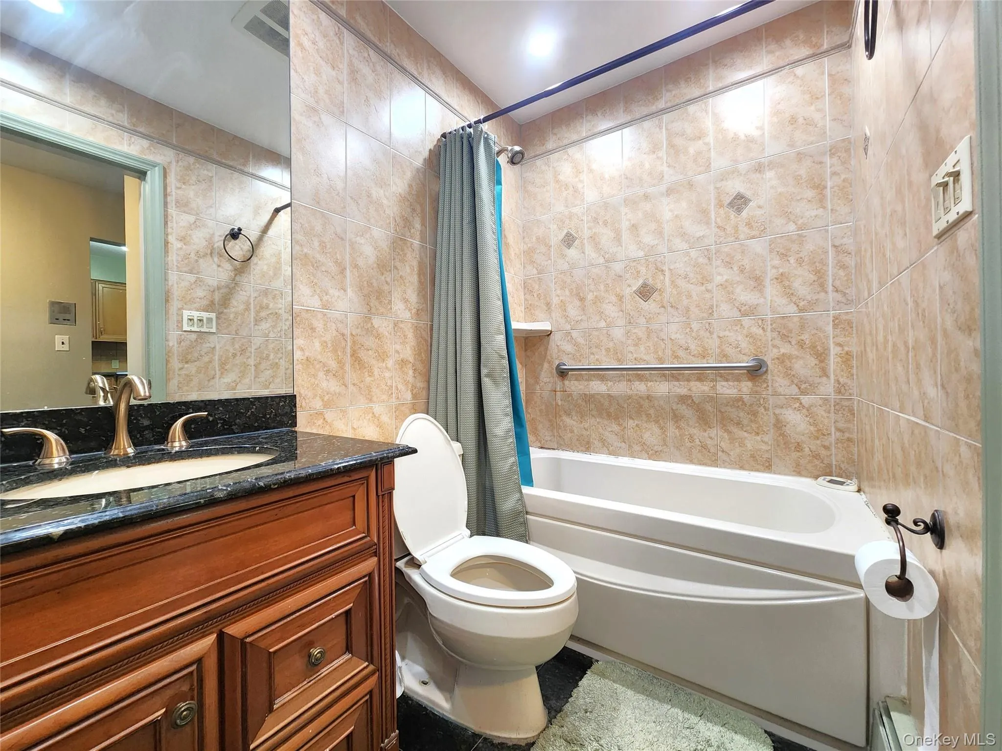 13-15 Estates Lane, New York, NY, 2 Bedrooms Bedrooms, 5 Rooms Rooms,1 BathroomBathrooms,Residential Lease,For Rent,Estates,0,1024640 13-15 Estates Lane, New York, NY, 2 Bedrooms Bedrooms, 5 Rooms Rooms,1 BathroomBathrooms,Residential Lease,For Rent,Estates,0,1024640