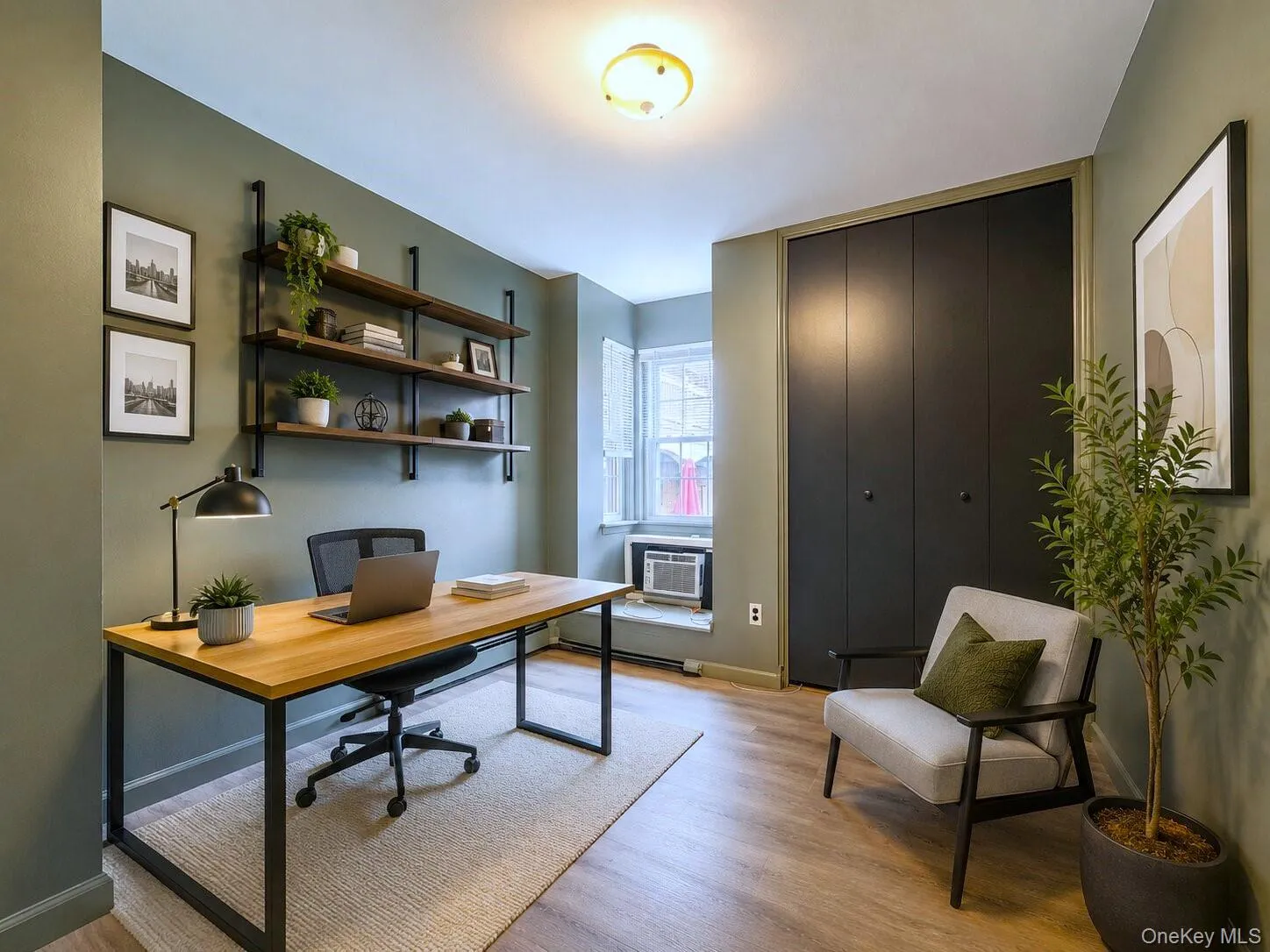 13-15 Estates Lane, New York, NY, 2 Bedrooms Bedrooms, 5 Rooms Rooms,1 BathroomBathrooms,Residential Lease,For Rent,Estates,0,1024640 13-15 Estates Lane, New York, NY, 2 Bedrooms Bedrooms, 5 Rooms Rooms,1 BathroomBathrooms,Residential Lease,For Rent,Estates,0,1024640