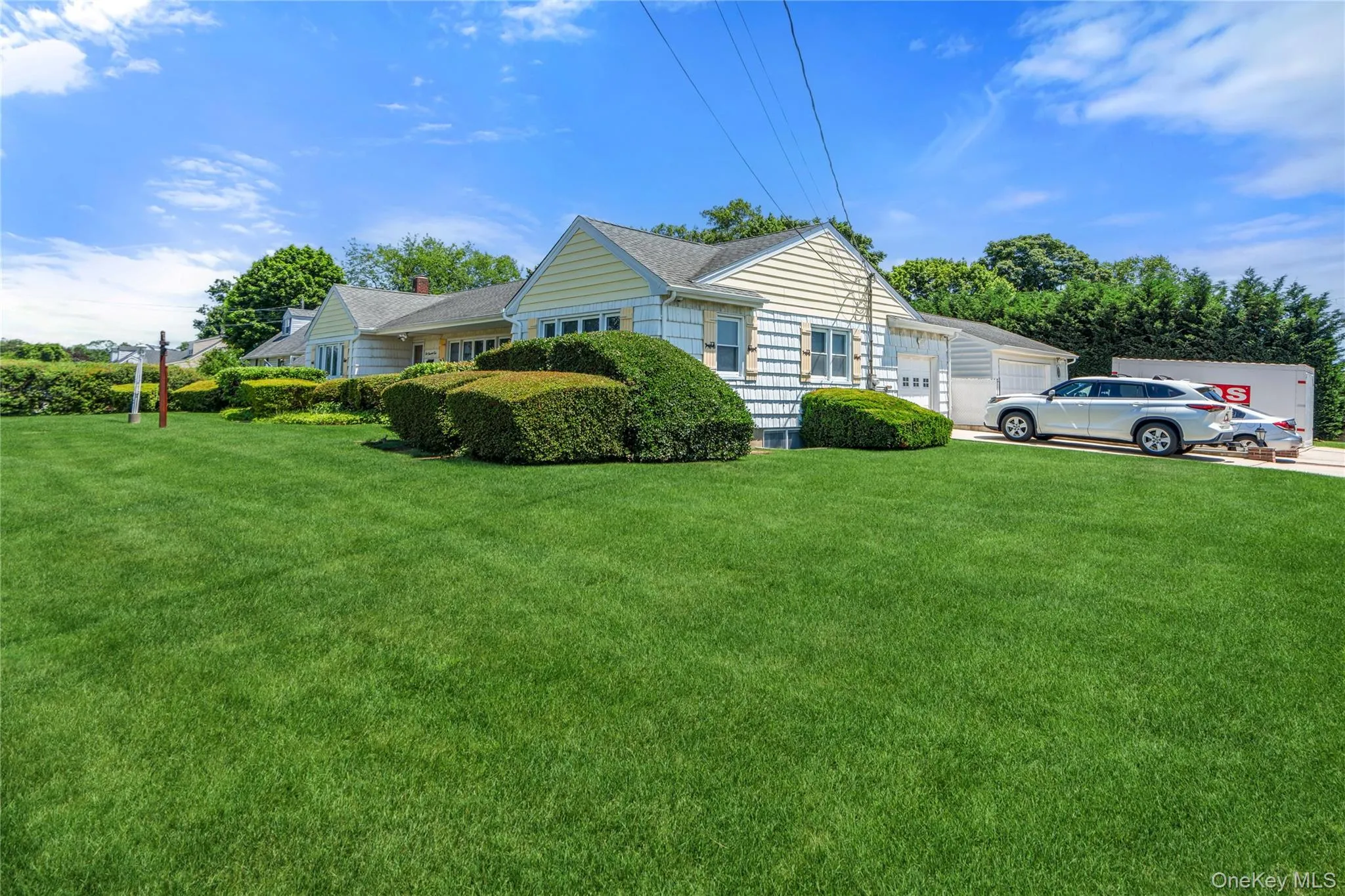 1005 3rd Street, West Babylon, NY, 3 Bedrooms Bedrooms, 8 Rooms Rooms,3 BathroomsBathrooms,Residential,For Rent,3rd,0,1024642 1005 3rd Street, West Babylon, NY, 3 Bedrooms Bedrooms, 8 Rooms Rooms,3 BathroomsBathrooms,Residential,For Rent,3rd,0,1024642