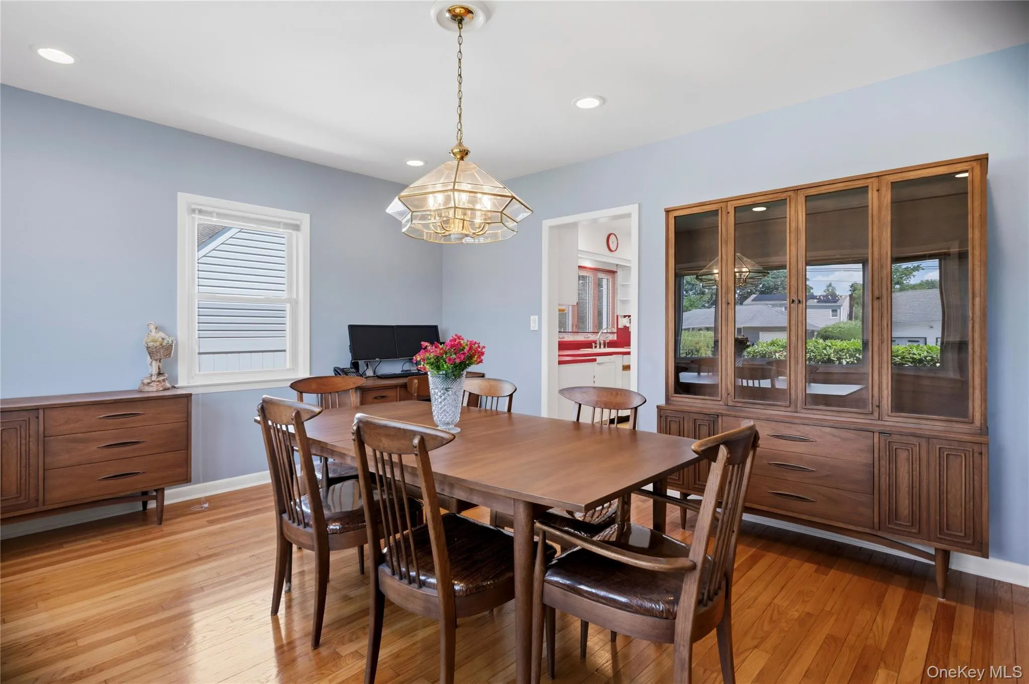 1005 3rd Street, West Babylon, NY, 3 Bedrooms Bedrooms, 8 Rooms Rooms,3 BathroomsBathrooms,Residential,For Rent,3rd,0,1024642 1005 3rd Street, West Babylon, NY, 3 Bedrooms Bedrooms, 8 Rooms Rooms,3 BathroomsBathrooms,Residential,For Rent,3rd,0,1024642