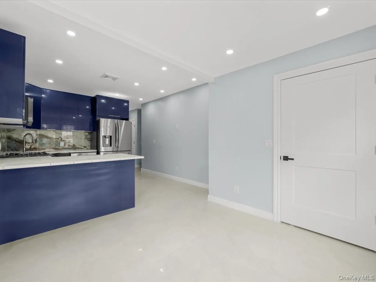 120-07 Linden Boulevard, New York, NY, 6 Bedrooms Bedrooms, 13 Rooms Rooms,3 BathroomsBathrooms,Residential,For Rent,Linden,0,1024646 120-07 Linden Boulevard, New York, NY, 6 Bedrooms Bedrooms, 13 Rooms Rooms,3 BathroomsBathrooms,Residential,For Rent,Linden,0,1024646