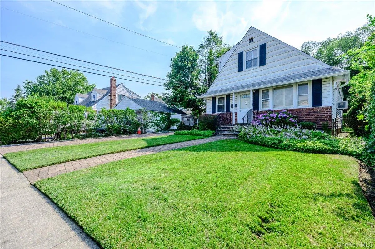 46 Schumacher Drive, Hempstead, NY, 4 Bedrooms Bedrooms, 7 Rooms Rooms,2 BathroomsBathrooms,Residential,For Rent,Schumacher,0,1024647 46 Schumacher Drive, Hempstead, NY, 4 Bedrooms Bedrooms, 7 Rooms Rooms,2 BathroomsBathrooms,Residential,For Rent,Schumacher,0,1024647