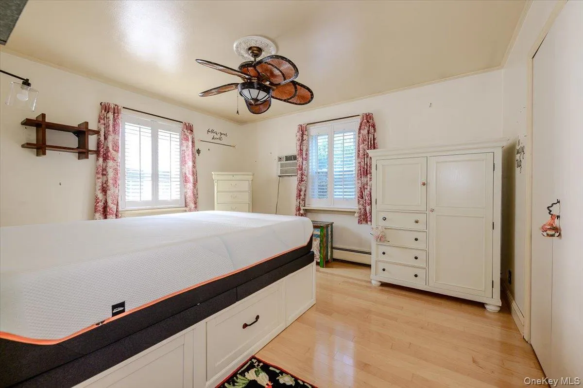46 Schumacher Drive, Hempstead, NY, 4 Bedrooms Bedrooms, 7 Rooms Rooms,2 BathroomsBathrooms,Residential,For Rent,Schumacher,0,1024647 46 Schumacher Drive, Hempstead, NY, 4 Bedrooms Bedrooms, 7 Rooms Rooms,2 BathroomsBathrooms,Residential,For Rent,Schumacher,0,1024647