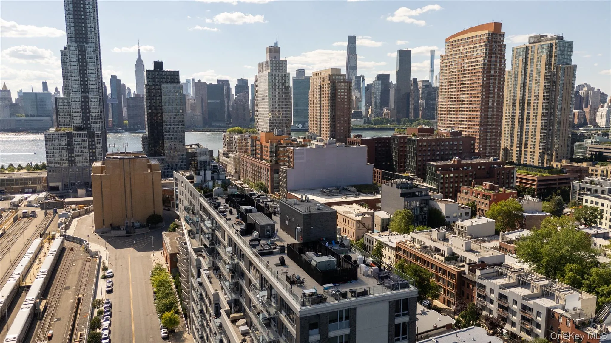 5-49 Borden Avenue, New York, NY, 2 Bedrooms Bedrooms, 4 Rooms Rooms,2 BathroomsBathrooms,Residential,For Rent,Borden,0,1024651 5-49 Borden Avenue, New York, NY, 2 Bedrooms Bedrooms, 4 Rooms Rooms,2 BathroomsBathrooms,Residential,For Rent,Borden,0,1024651