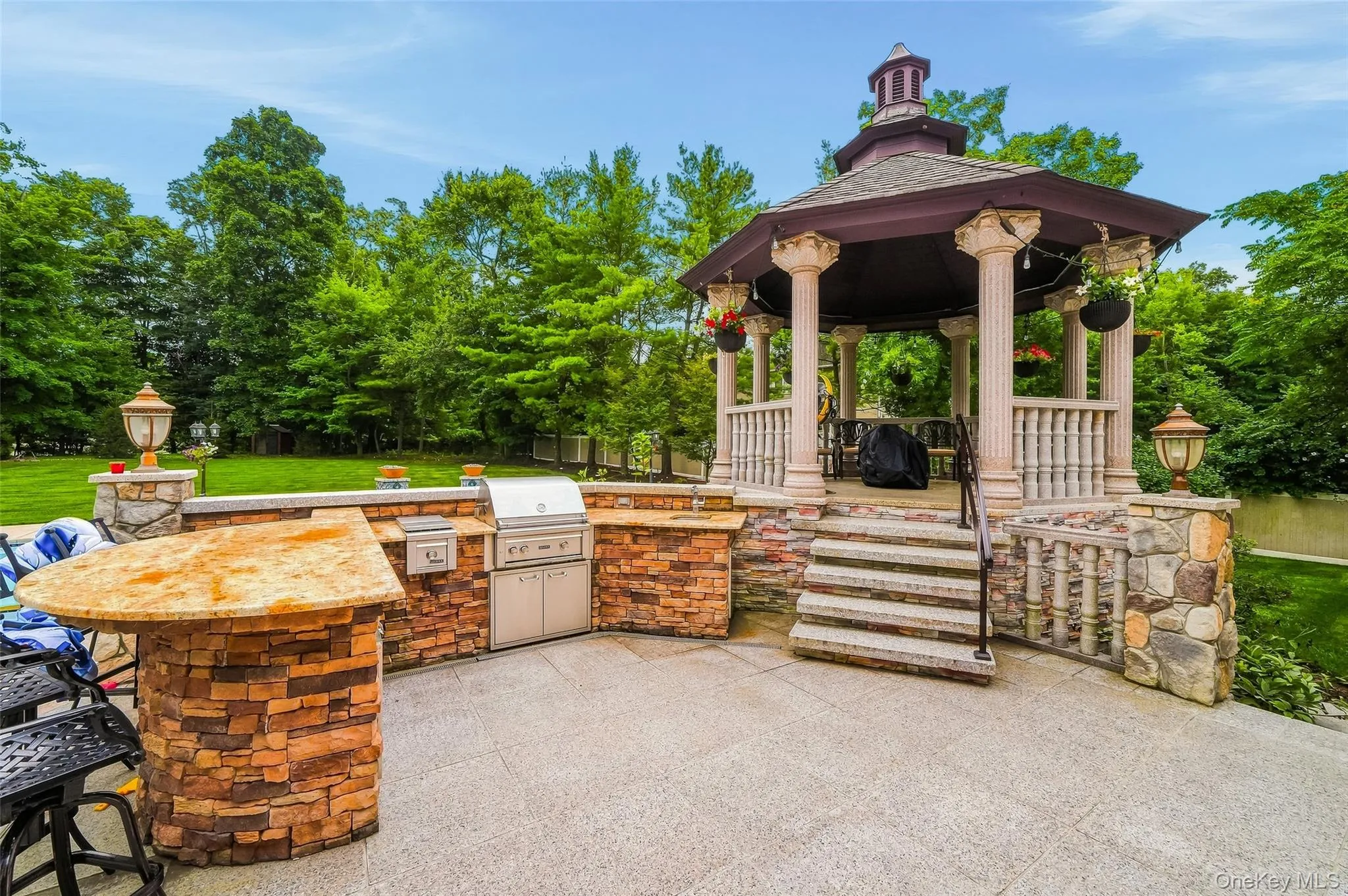 10 Deforest Court, Clarkstown, NY, 5 Bedrooms Bedrooms, 14 Rooms Rooms,3 BathroomsBathrooms,Residential,For Rent,Deforest,0,1024657 10 Deforest Court, Clarkstown, NY, 5 Bedrooms Bedrooms, 14 Rooms Rooms,3 BathroomsBathrooms,Residential,For Rent,Deforest,0,1024657