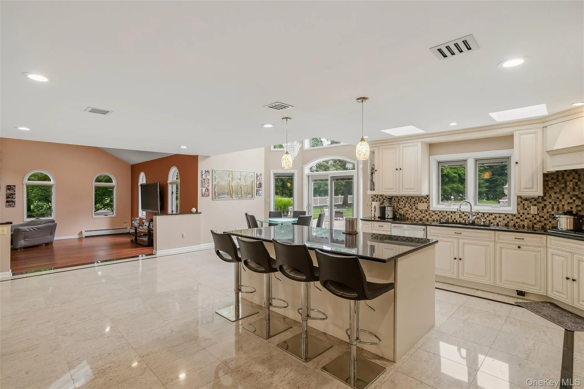 10 Deforest Court, Clarkstown, NY, 5 Bedrooms Bedrooms, 14 Rooms Rooms,3 BathroomsBathrooms,Residential,For Rent,Deforest,0,1024657 10 Deforest Court, Clarkstown, NY, 5 Bedrooms Bedrooms, 14 Rooms Rooms,3 BathroomsBathrooms,Residential,For Rent,Deforest,0,1024657