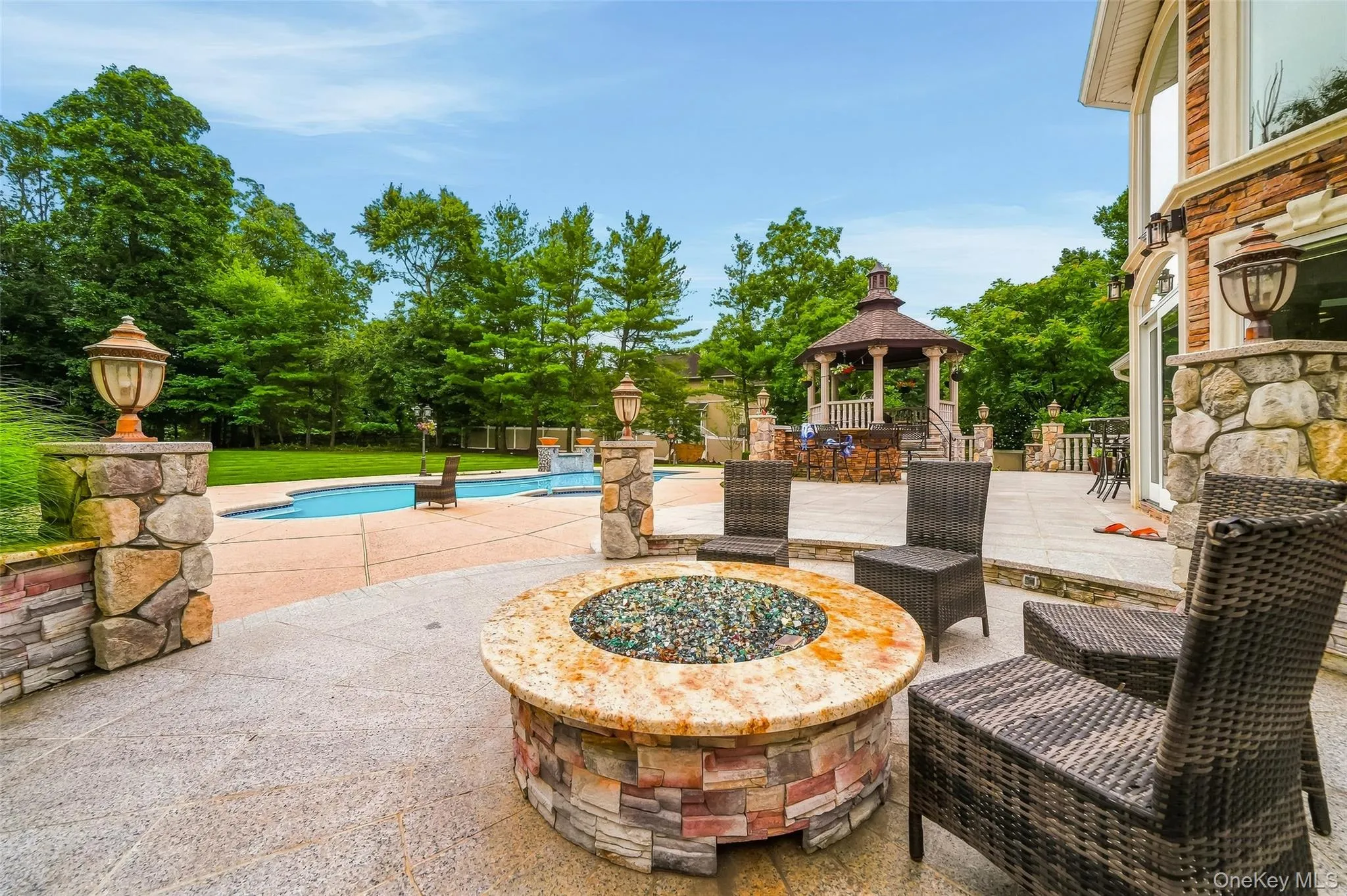 10 Deforest Court, Clarkstown, NY, 5 Bedrooms Bedrooms, 14 Rooms Rooms,3 BathroomsBathrooms,Residential,For Rent,Deforest,0,1024657 10 Deforest Court, Clarkstown, NY, 5 Bedrooms Bedrooms, 14 Rooms Rooms,3 BathroomsBathrooms,Residential,For Rent,Deforest,0,1024657