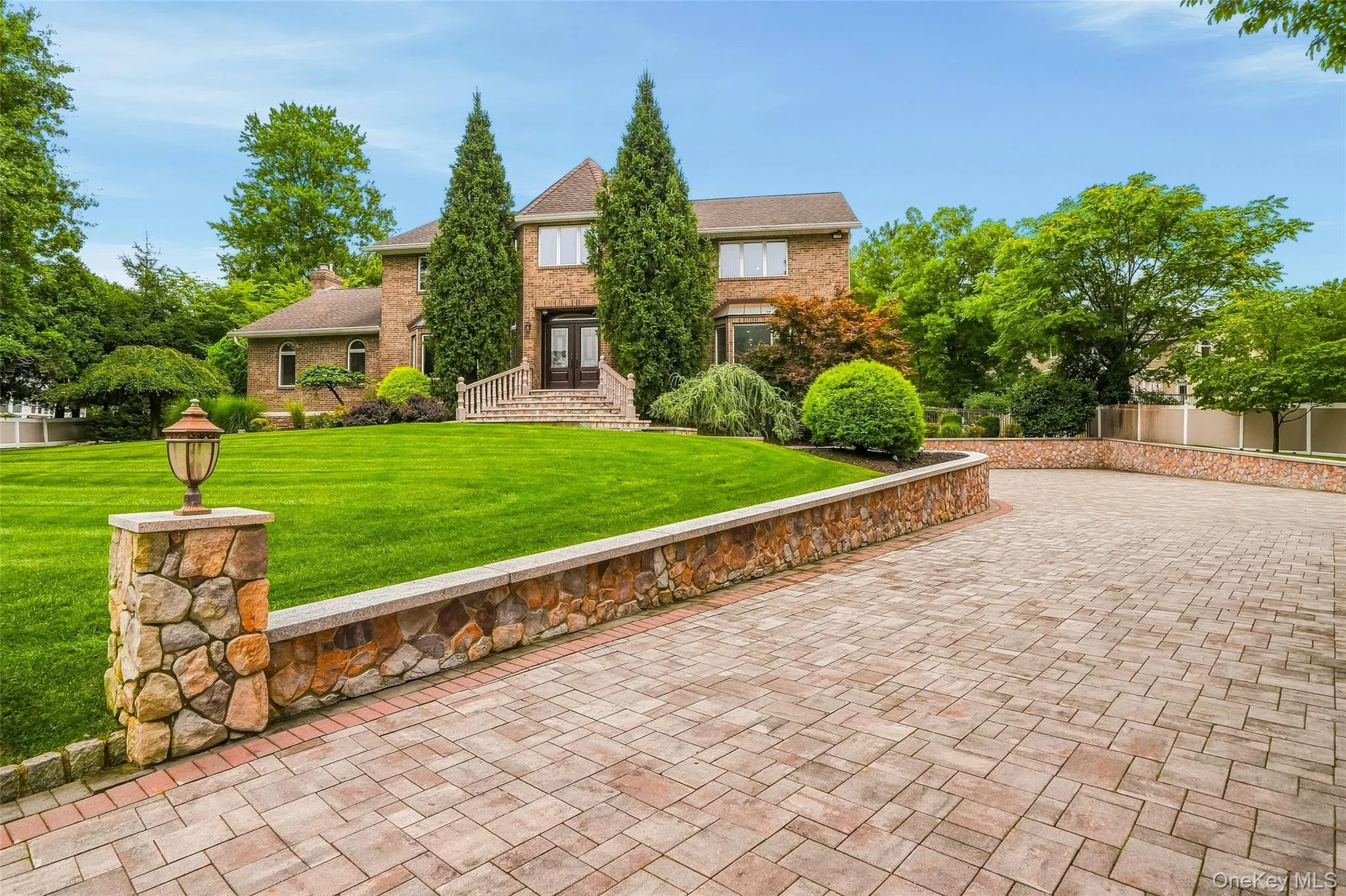 10 Deforest Court, Clarkstown, NY, 5 Bedrooms Bedrooms, 14 Rooms Rooms,3 BathroomsBathrooms,Residential,For Rent,Deforest,0,1024657 10 Deforest Court, Clarkstown, NY, 5 Bedrooms Bedrooms, 14 Rooms Rooms,3 BathroomsBathrooms,Residential,For Rent,Deforest,0,1024657