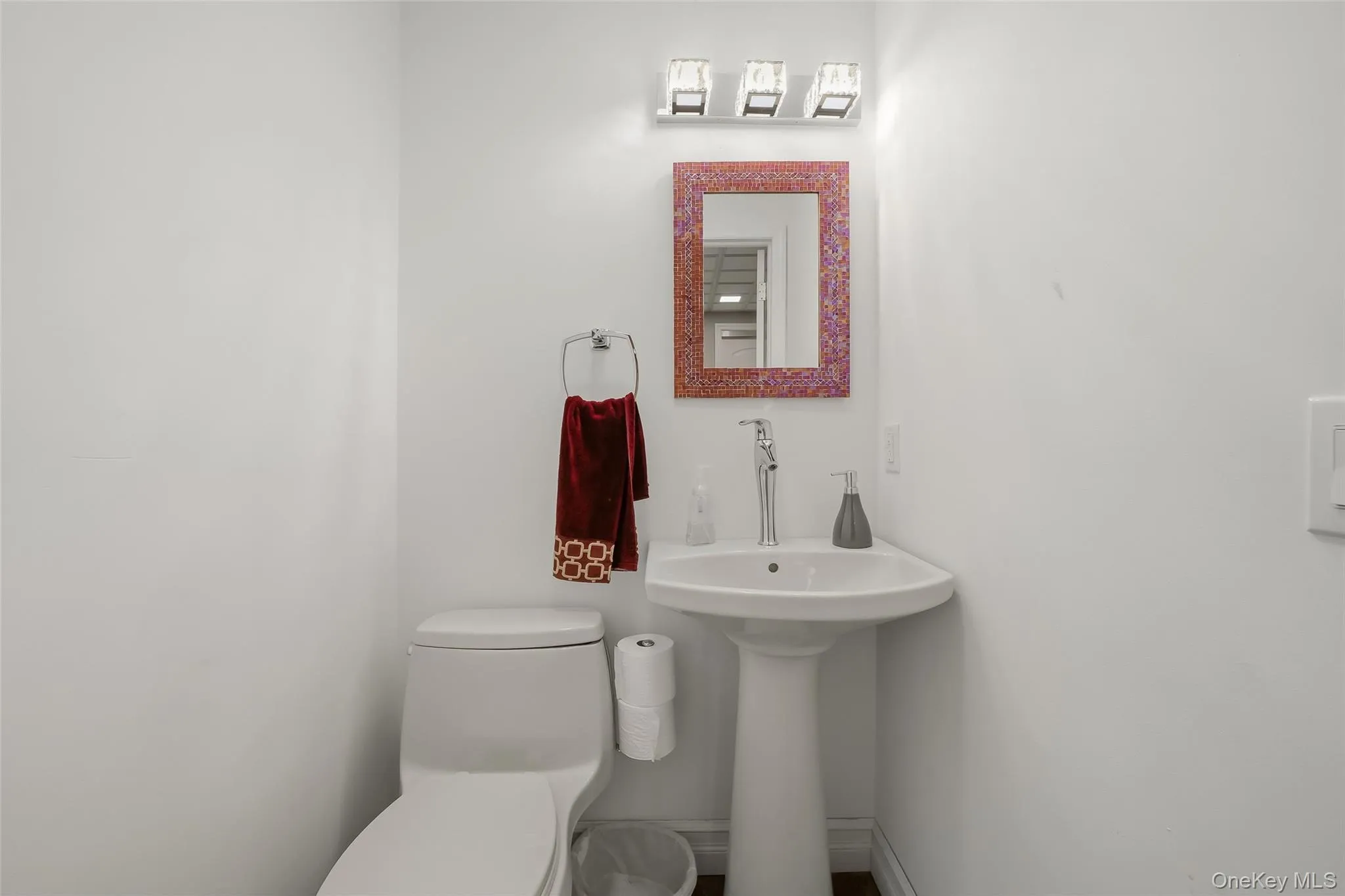 10 Deforest Court, Clarkstown, NY, 5 Bedrooms Bedrooms, 14 Rooms Rooms,3 BathroomsBathrooms,Residential,For Rent,Deforest,0,1024657 10 Deforest Court, Clarkstown, NY, 5 Bedrooms Bedrooms, 14 Rooms Rooms,3 BathroomsBathrooms,Residential,For Rent,Deforest,0,1024657