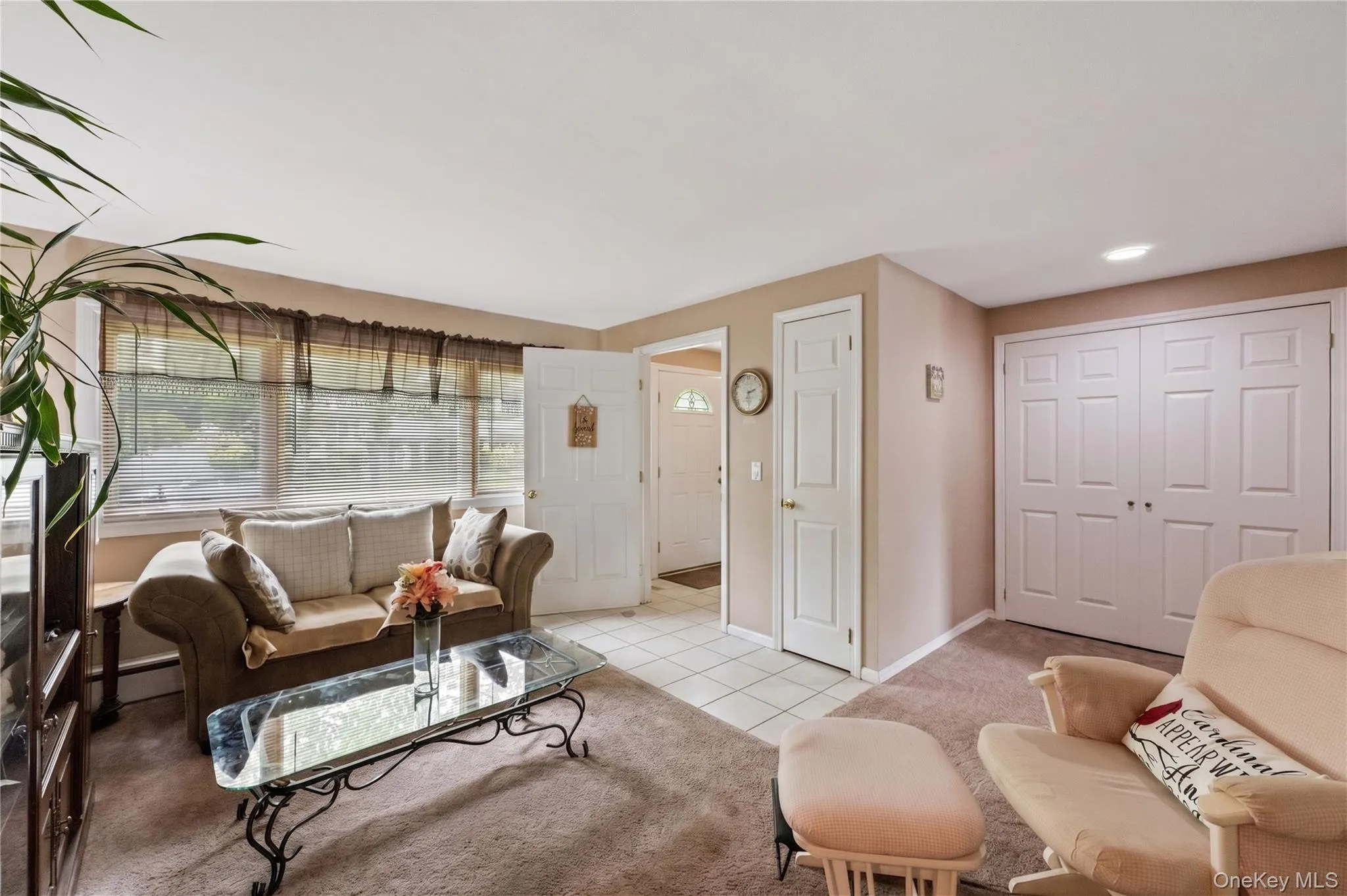 10 Wisteria Way, Huntington, NY, 6 Bedrooms Bedrooms, 10 Rooms Rooms,2 BathroomsBathrooms,Residential,For Rent,Wisteria,0,1024658 10 Wisteria Way, Huntington, NY, 6 Bedrooms Bedrooms, 10 Rooms Rooms,2 BathroomsBathrooms,Residential,For Rent,Wisteria,0,1024658
