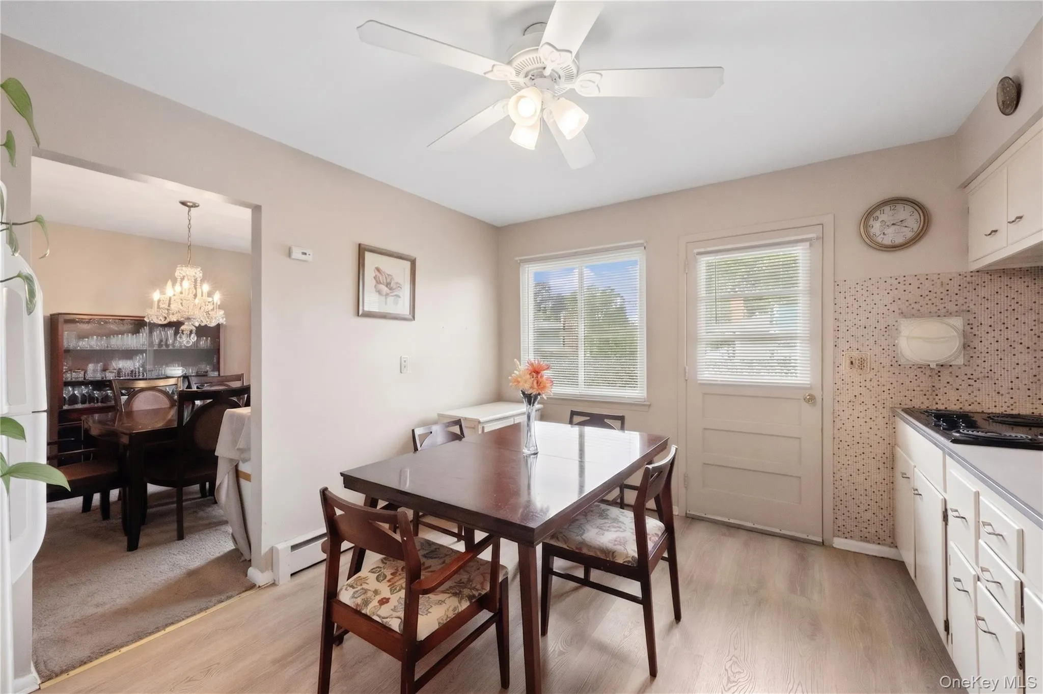 10 Wisteria Way, Huntington, NY, 6 Bedrooms Bedrooms, 10 Rooms Rooms,2 BathroomsBathrooms,Residential,For Rent,Wisteria,0,1024658 10 Wisteria Way, Huntington, NY, 6 Bedrooms Bedrooms, 10 Rooms Rooms,2 BathroomsBathrooms,Residential,For Rent,Wisteria,0,1024658