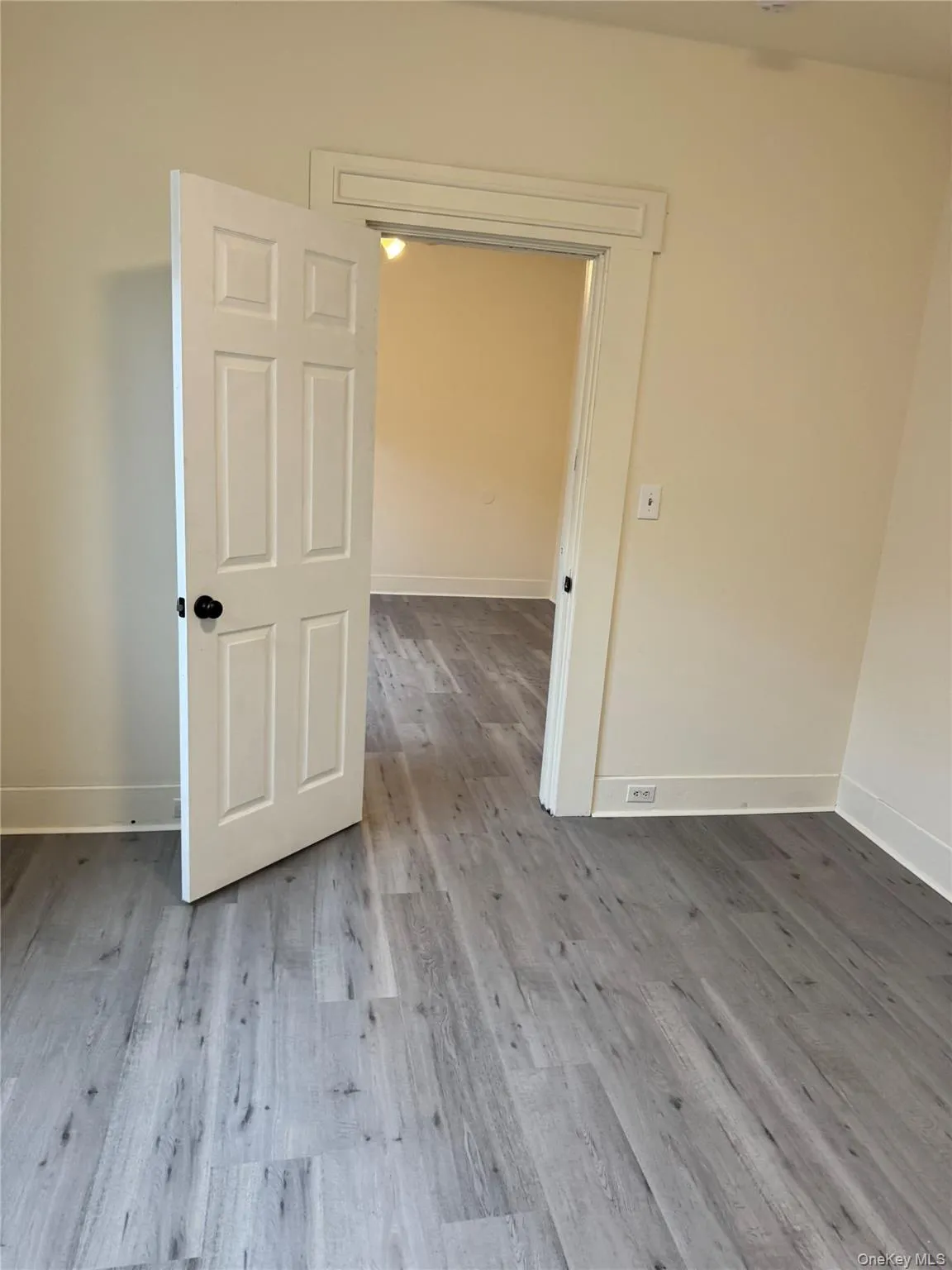 294 Main Street, Beacon, NY, 1 Bedroom Bedrooms, 4 Rooms Rooms,1 BathroomBathrooms,Residential Lease,For Rent,Main,0,1024659 294 Main Street, Beacon, NY, 1 Bedroom Bedrooms, 4 Rooms Rooms,1 BathroomBathrooms,Residential Lease,For Rent,Main,0,1024659