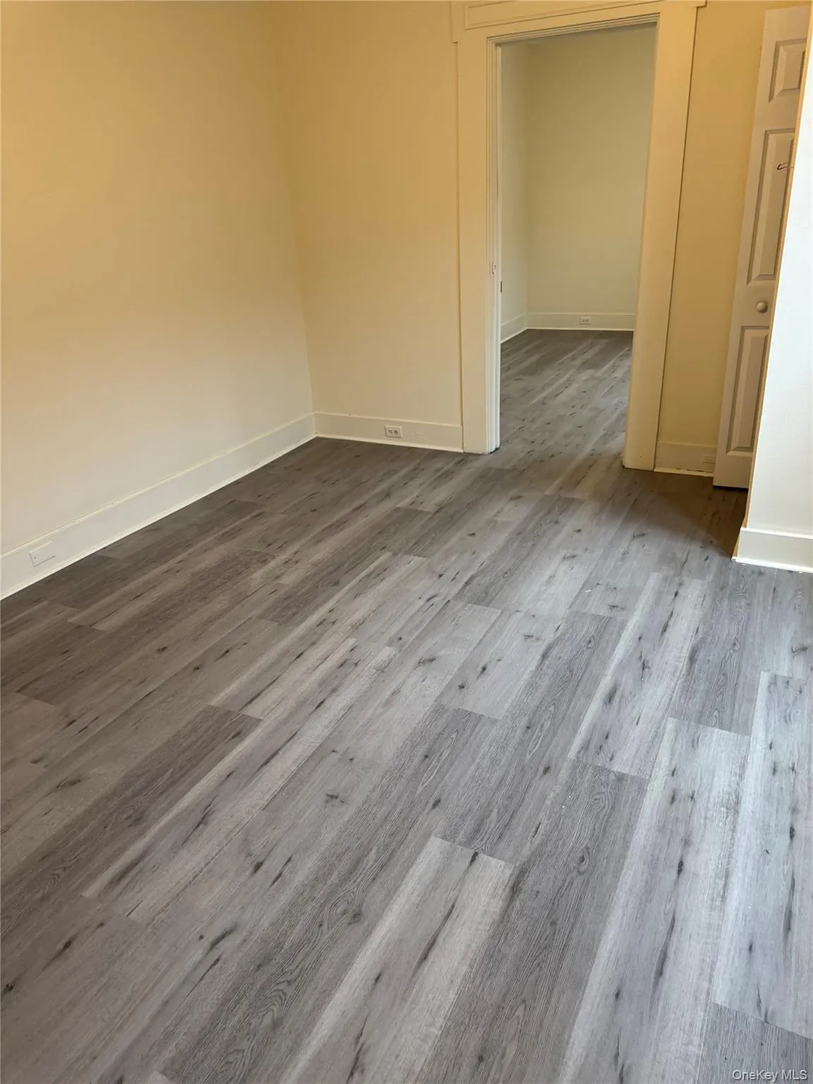 294 Main Street, Beacon, NY, 1 Bedroom Bedrooms, 4 Rooms Rooms,1 BathroomBathrooms,Residential Lease,For Rent,Main,0,1024659 294 Main Street, Beacon, NY, 1 Bedroom Bedrooms, 4 Rooms Rooms,1 BathroomBathrooms,Residential Lease,For Rent,Main,0,1024659