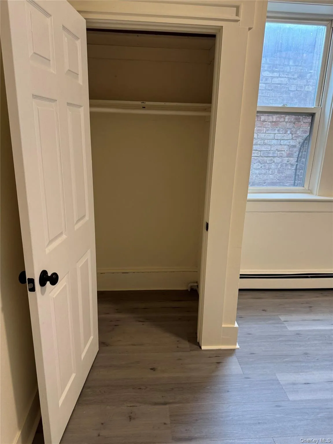 294 Main Street, Beacon, NY, 1 Bedroom Bedrooms, 4 Rooms Rooms,1 BathroomBathrooms,Residential Lease,For Rent,Main,0,1024659 294 Main Street, Beacon, NY, 1 Bedroom Bedrooms, 4 Rooms Rooms,1 BathroomBathrooms,Residential Lease,For Rent,Main,0,1024659