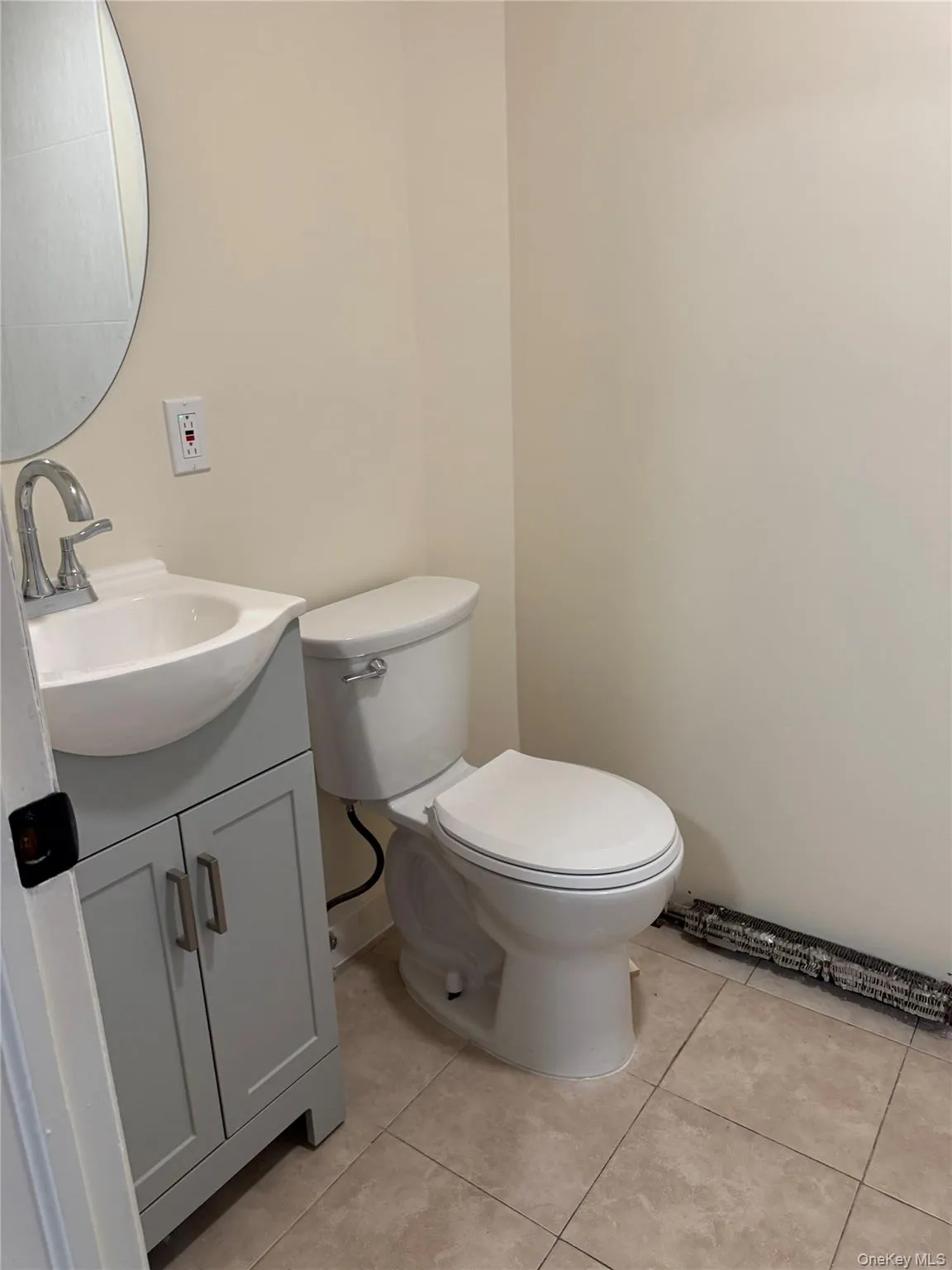 294 Main Street, Beacon, NY, 1 Bedroom Bedrooms, 4 Rooms Rooms,1 BathroomBathrooms,Residential Lease,For Rent,Main,0,1024659 294 Main Street, Beacon, NY, 1 Bedroom Bedrooms, 4 Rooms Rooms,1 BathroomBathrooms,Residential Lease,For Rent,Main,0,1024659