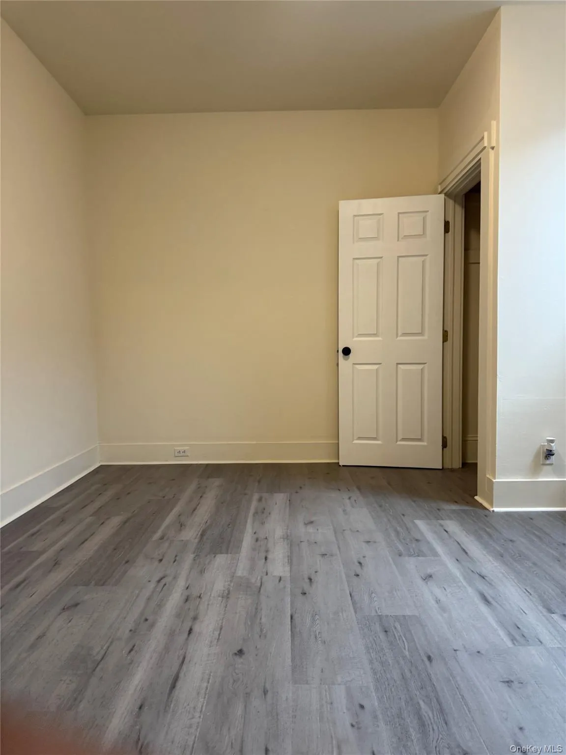 294 Main Street, Beacon, NY, 1 Bedroom Bedrooms, 4 Rooms Rooms,1 BathroomBathrooms,Residential Lease,For Rent,Main,0,1024659 294 Main Street, Beacon, NY, 1 Bedroom Bedrooms, 4 Rooms Rooms,1 BathroomBathrooms,Residential Lease,For Rent,Main,0,1024659