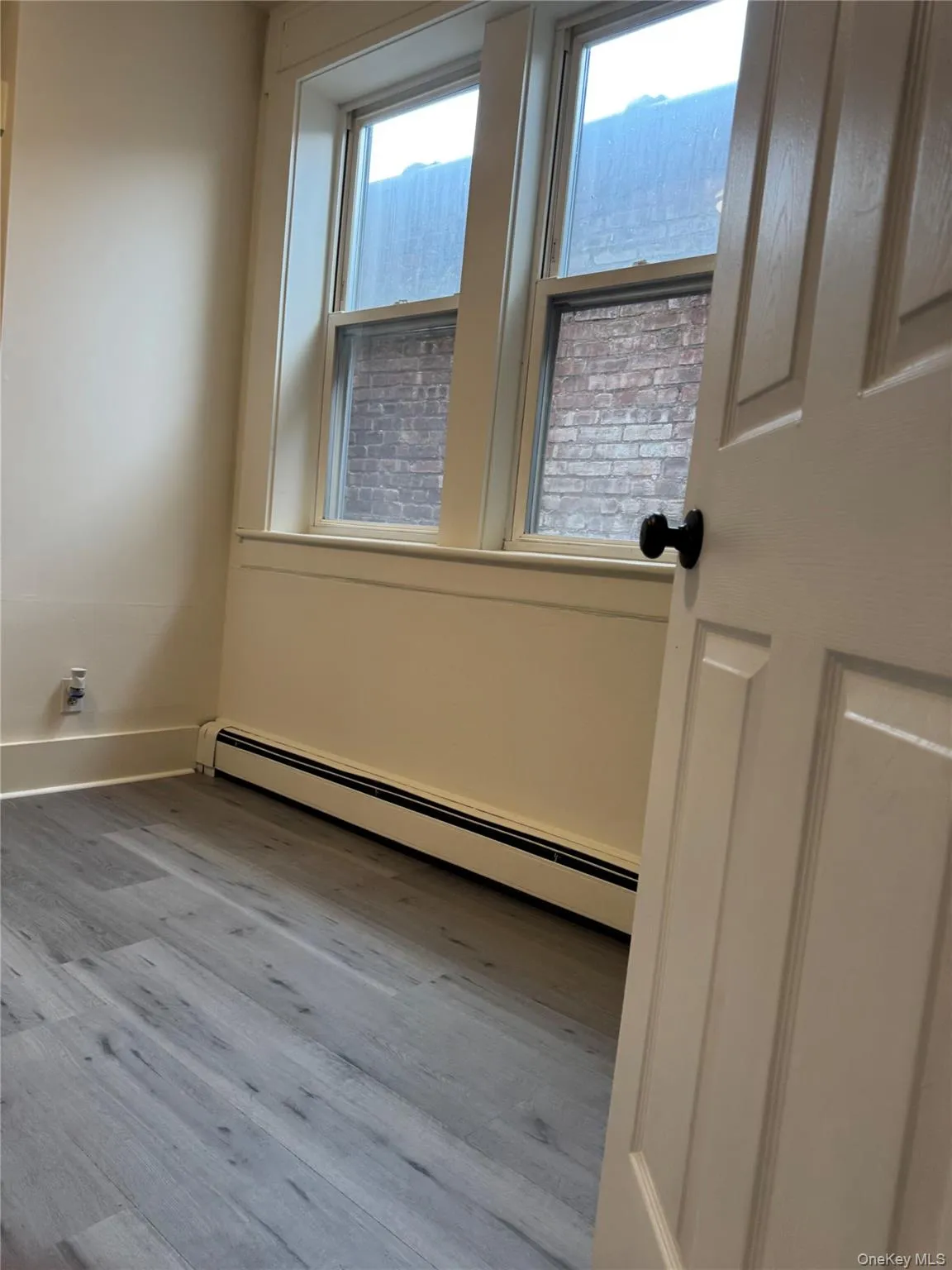294 Main Street, Beacon, NY, 1 Bedroom Bedrooms, 4 Rooms Rooms,1 BathroomBathrooms,Residential Lease,For Rent,Main,0,1024659 294 Main Street, Beacon, NY, 1 Bedroom Bedrooms, 4 Rooms Rooms,1 BathroomBathrooms,Residential Lease,For Rent,Main,0,1024659