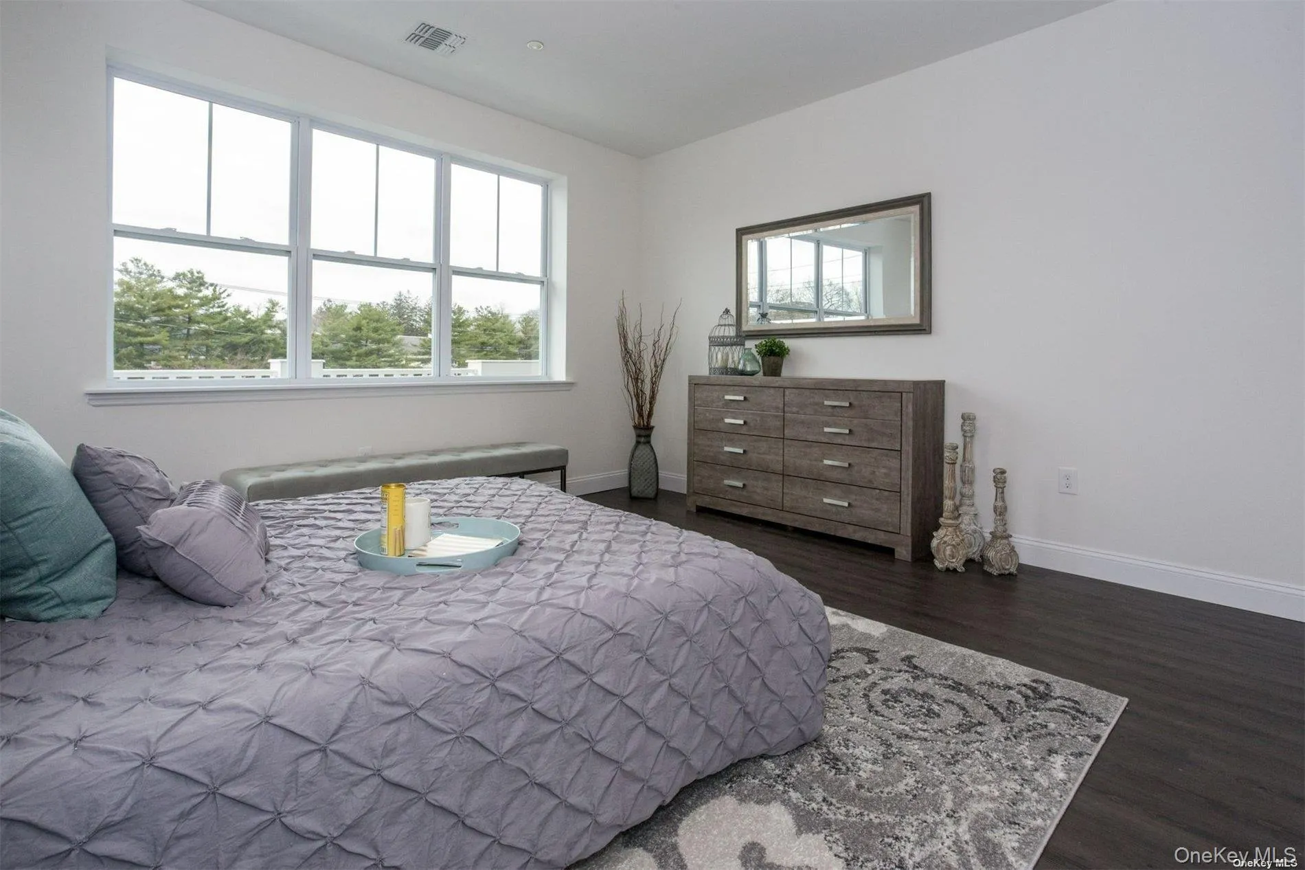 1046 New York Avenue, Huntington, NY, 1 Bedroom Bedrooms, 3 Rooms Rooms,1 BathroomBathrooms,Residential Lease,For Rent,New York,0,1024673 1046 New York Avenue, Huntington, NY, 1 Bedroom Bedrooms, 3 Rooms Rooms,1 BathroomBathrooms,Residential Lease,For Rent,New York,0,1024673
