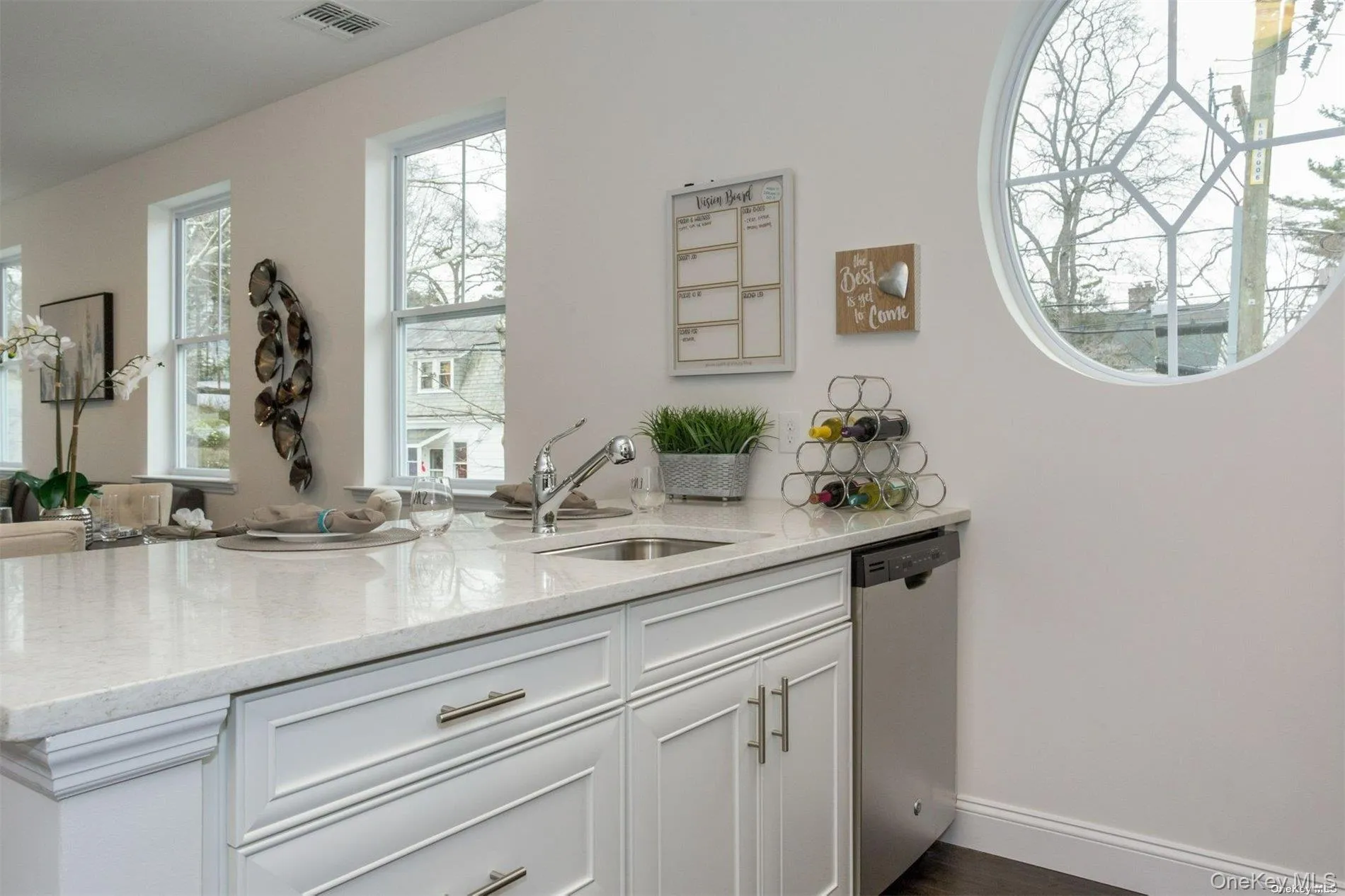 1046 New York Avenue, Huntington, NY, 1 Bedroom Bedrooms, 3 Rooms Rooms,1 BathroomBathrooms,Residential Lease,For Rent,New York,0,1024673 1046 New York Avenue, Huntington, NY, 1 Bedroom Bedrooms, 3 Rooms Rooms,1 BathroomBathrooms,Residential Lease,For Rent,New York,0,1024673