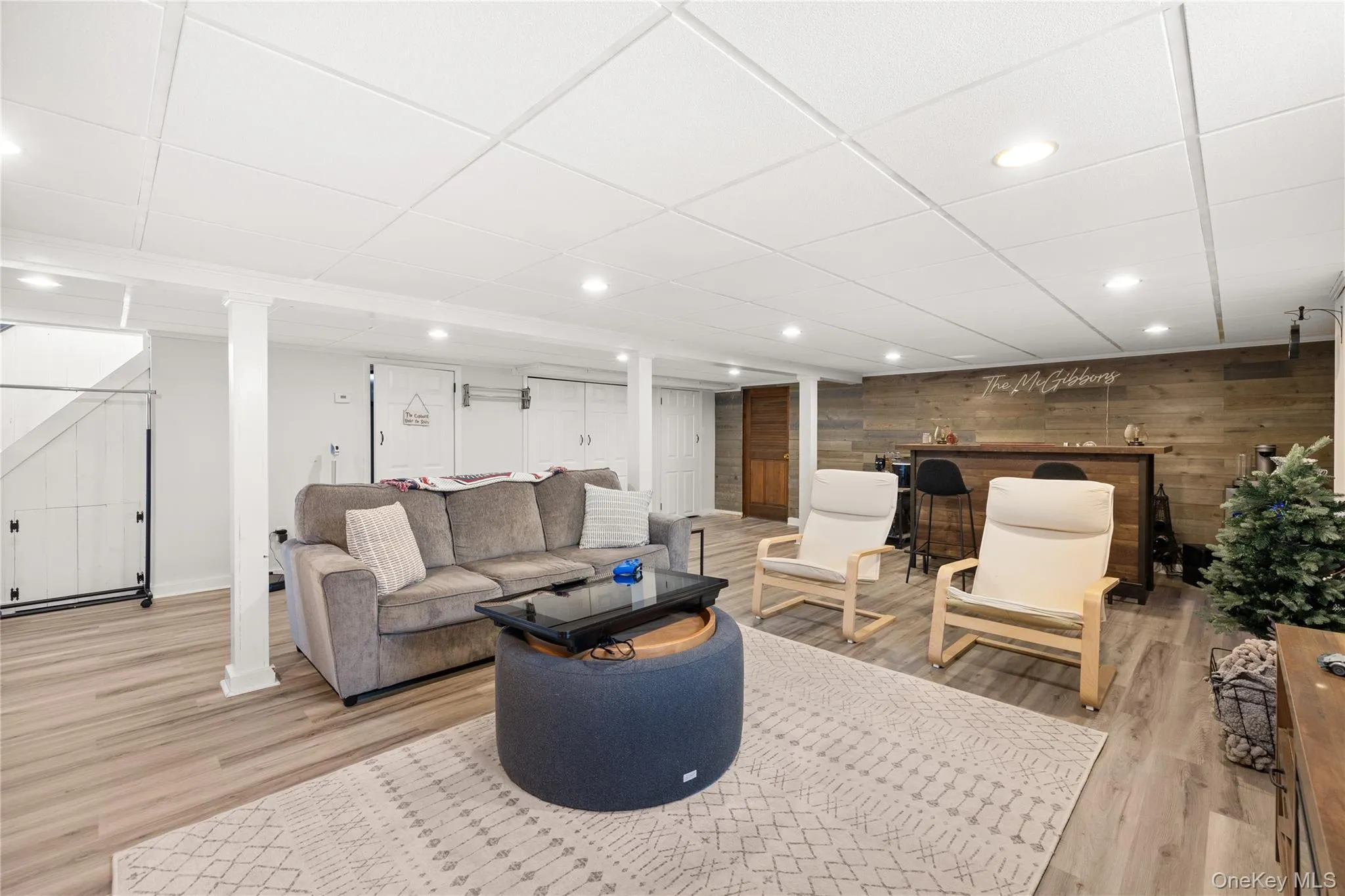 219 Venetian Boulevard, Babylon, NY, 3 Bedrooms Bedrooms, 5 Rooms Rooms,1 BathroomBathrooms,Residential,For Rent,Venetian,0,1024682 219 Venetian Boulevard, Babylon, NY, 3 Bedrooms Bedrooms, 5 Rooms Rooms,1 BathroomBathrooms,Residential,For Rent,Venetian,0,1024682