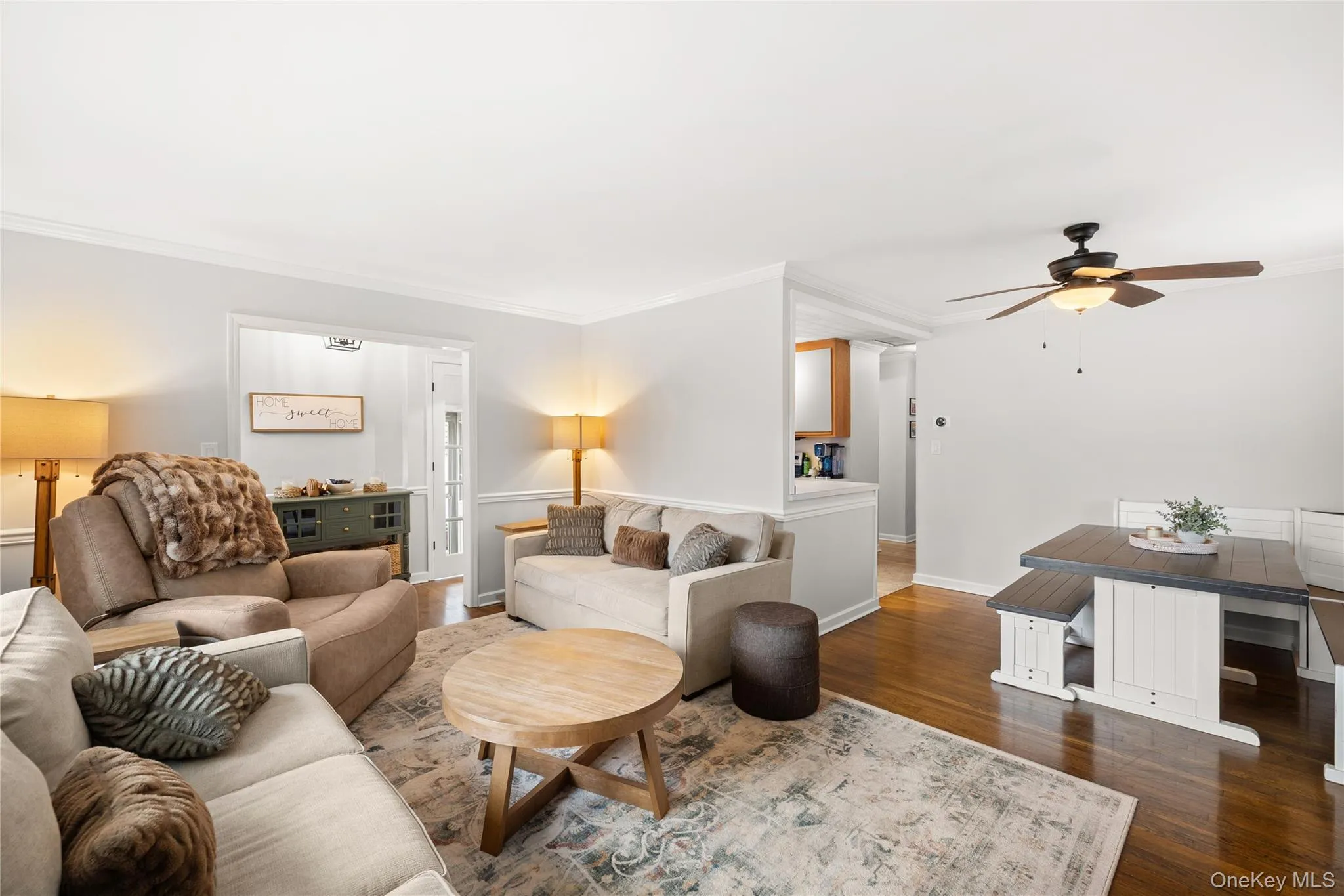219 Venetian Boulevard, Babylon, NY, 3 Bedrooms Bedrooms, 5 Rooms Rooms,1 BathroomBathrooms,Residential,For Rent,Venetian,0,1024682 219 Venetian Boulevard, Babylon, NY, 3 Bedrooms Bedrooms, 5 Rooms Rooms,1 BathroomBathrooms,Residential,For Rent,Venetian,0,1024682