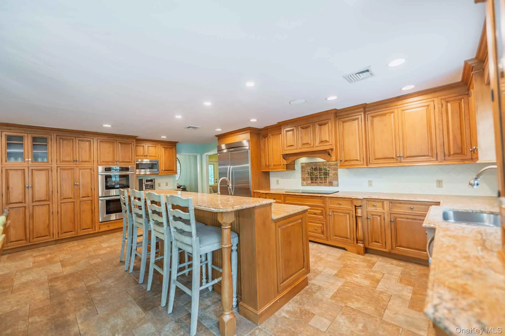 6 Maureen Drive, Brookhaven, NY, 4 Bedrooms Bedrooms, 12 Rooms Rooms,3 BathroomsBathrooms,Residential,For Rent,Maureen,0,1024683 6 Maureen Drive, Brookhaven, NY, 4 Bedrooms Bedrooms, 12 Rooms Rooms,3 BathroomsBathrooms,Residential,For Rent,Maureen,0,1024683