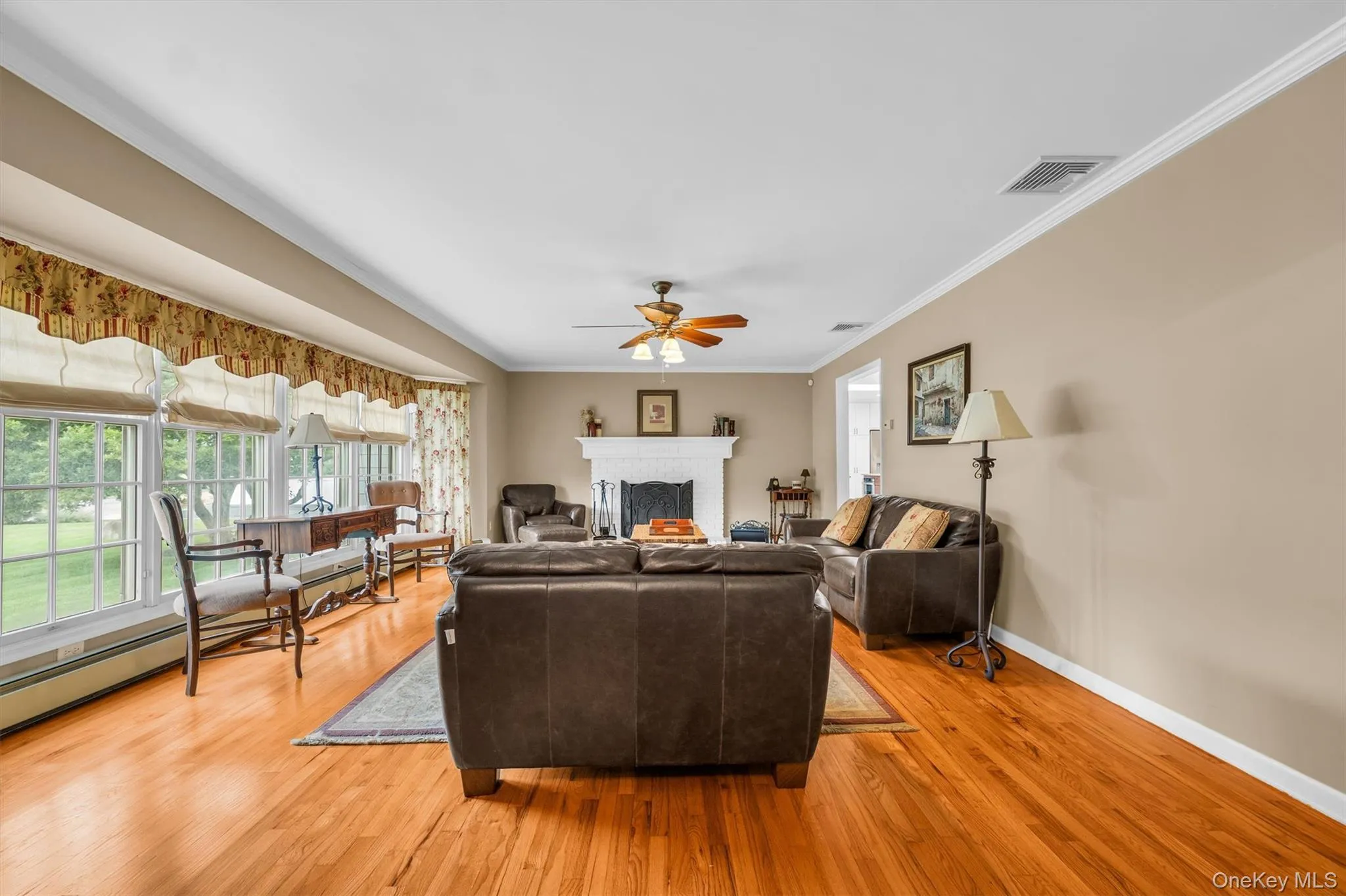 383 Munsell Road, Brookhaven, NY, 3 Bedrooms Bedrooms, 8 Rooms Rooms,3 BathroomsBathrooms,Residential,For Rent,Munsell,0,1024687 383 Munsell Road, Brookhaven, NY, 3 Bedrooms Bedrooms, 8 Rooms Rooms,3 BathroomsBathrooms,Residential,For Rent,Munsell,0,1024687