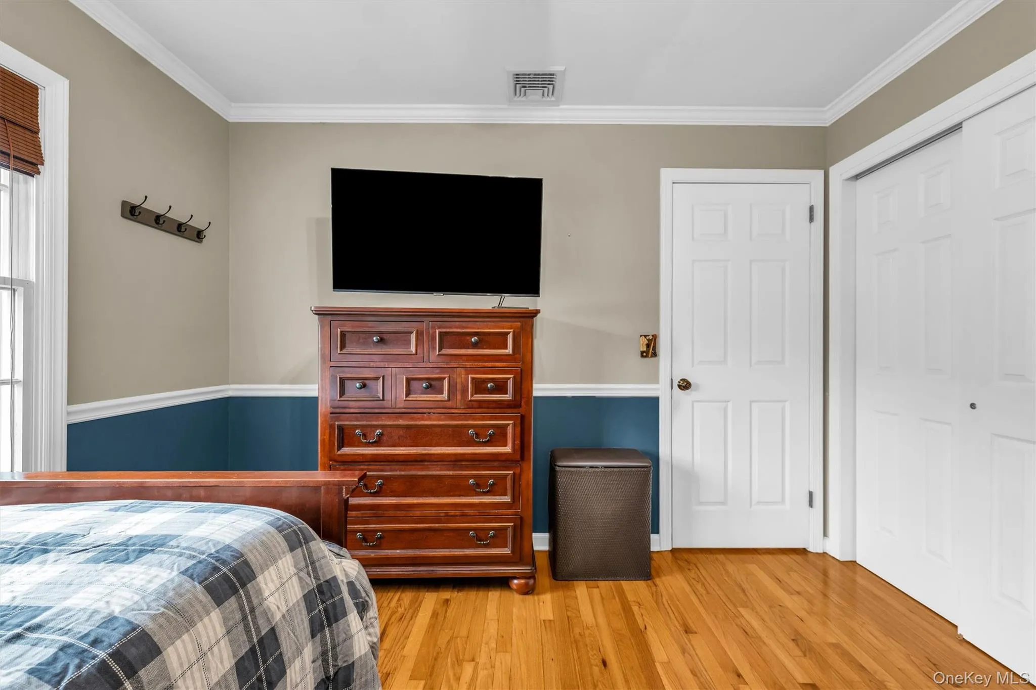 383 Munsell Road, Brookhaven, NY, 3 Bedrooms Bedrooms, 8 Rooms Rooms,3 BathroomsBathrooms,Residential,For Rent,Munsell,0,1024687 383 Munsell Road, Brookhaven, NY, 3 Bedrooms Bedrooms, 8 Rooms Rooms,3 BathroomsBathrooms,Residential,For Rent,Munsell,0,1024687
