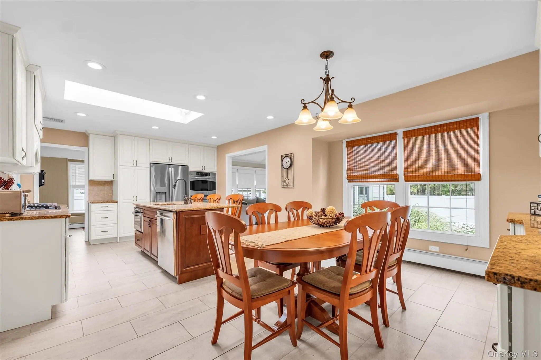 383 Munsell Road, Brookhaven, NY, 3 Bedrooms Bedrooms, 8 Rooms Rooms,3 BathroomsBathrooms,Residential,For Rent,Munsell,0,1024687 383 Munsell Road, Brookhaven, NY, 3 Bedrooms Bedrooms, 8 Rooms Rooms,3 BathroomsBathrooms,Residential,For Rent,Munsell,0,1024687