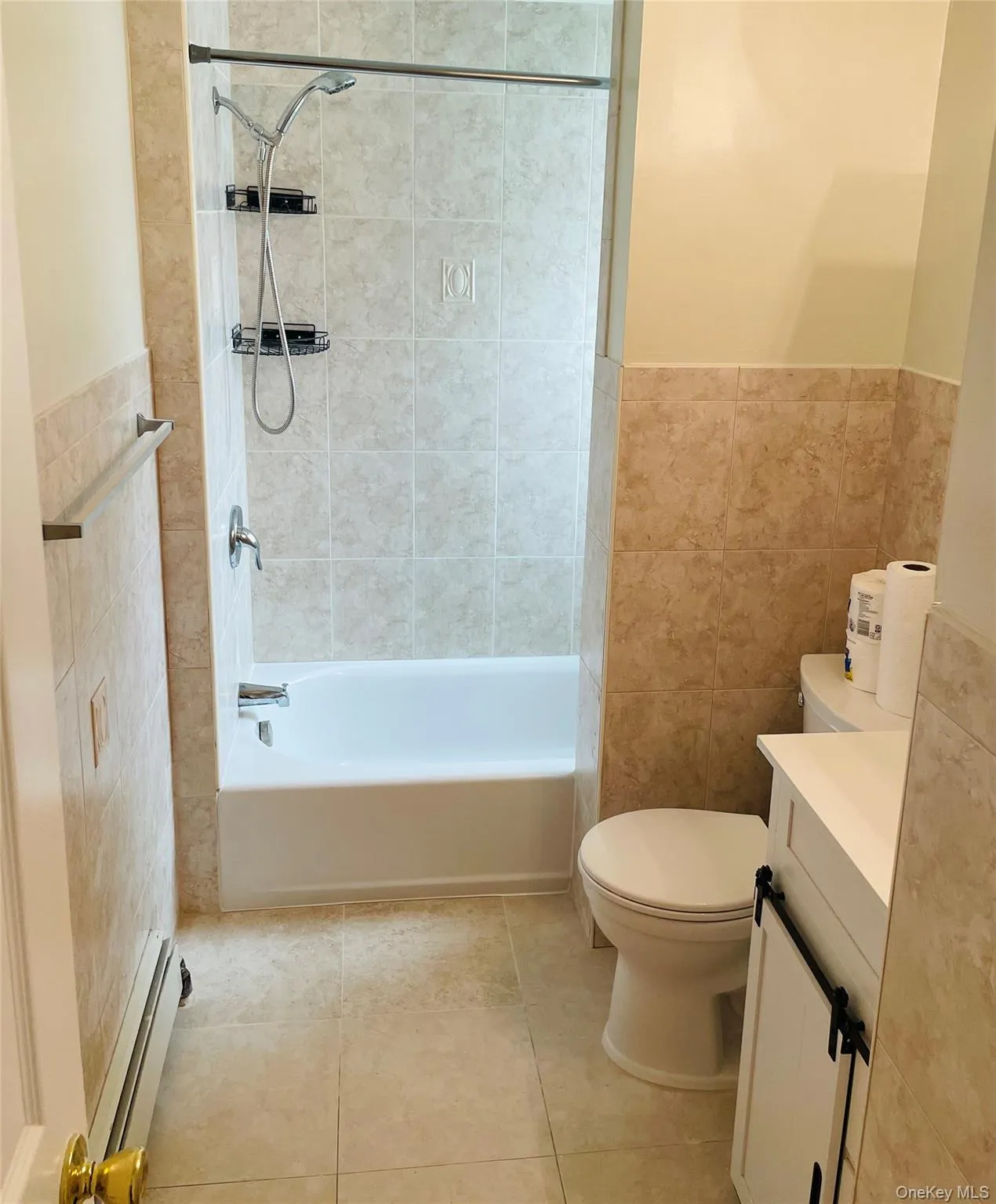 16 Evergreen Drive, Babylon, NY, 2 Bedrooms Bedrooms, 4 Rooms Rooms,1 BathroomBathrooms,Residential Lease,For Rent,Evergreen,0,1024688 16 Evergreen Drive, Babylon, NY, 2 Bedrooms Bedrooms, 4 Rooms Rooms,1 BathroomBathrooms,Residential Lease,For Rent,Evergreen,0,1024688