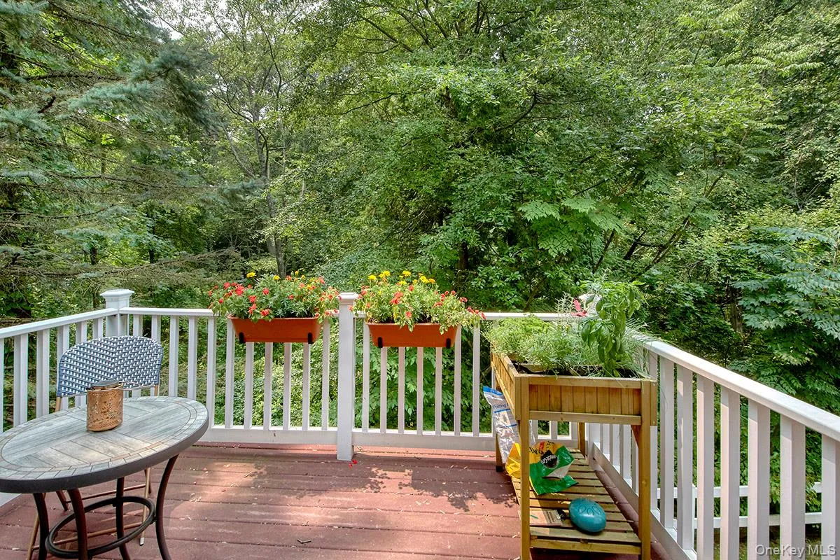 1 Wyldwood Drive, Greenburgh, NY, 3 Bedrooms Bedrooms, 7 Rooms Rooms,3 BathroomsBathrooms,Residential Lease,For Rent,Wyldwood,0,1024689 1 Wyldwood Drive, Greenburgh, NY, 3 Bedrooms Bedrooms, 7 Rooms Rooms,3 BathroomsBathrooms,Residential Lease,For Rent,Wyldwood,0,1024689