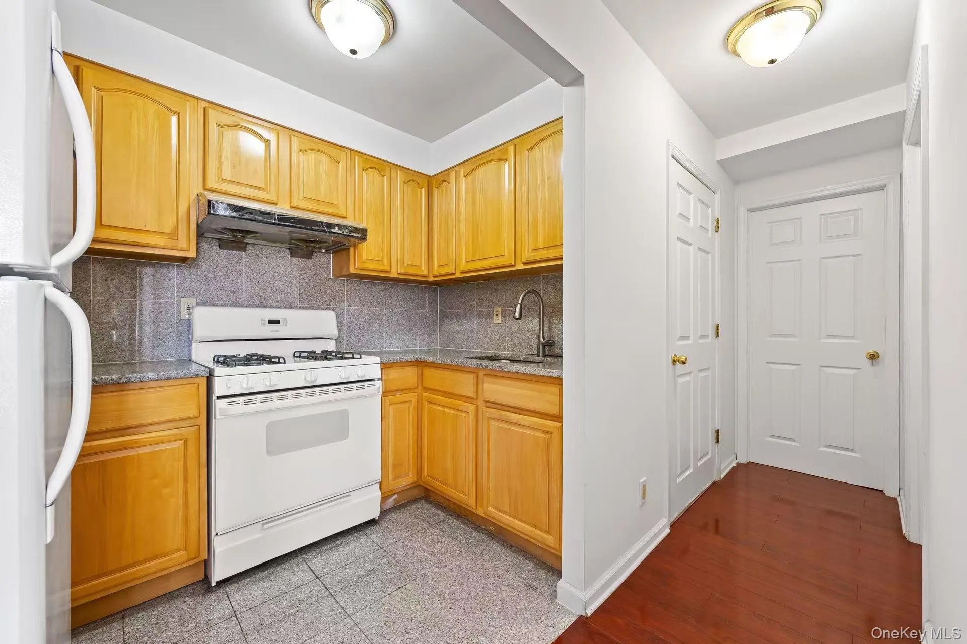 13708 31st Road, New York, NY, 2 Bedrooms Bedrooms, 5 Rooms Rooms,2 BathroomsBathrooms,Residential,For Rent,31st,0,1024695 13708 31st Road, New York, NY, 2 Bedrooms Bedrooms, 5 Rooms Rooms,2 BathroomsBathrooms,Residential,For Rent,31st,0,1024695