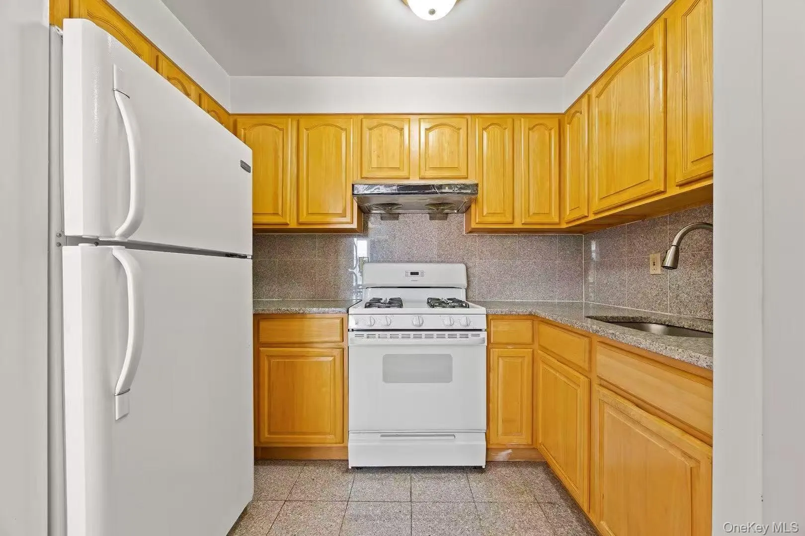 13708 31st Road, New York, NY, 2 Bedrooms Bedrooms, 5 Rooms Rooms,2 BathroomsBathrooms,Residential,For Rent,31st,0,1024695 13708 31st Road, New York, NY, 2 Bedrooms Bedrooms, 5 Rooms Rooms,2 BathroomsBathrooms,Residential,For Rent,31st,0,1024695