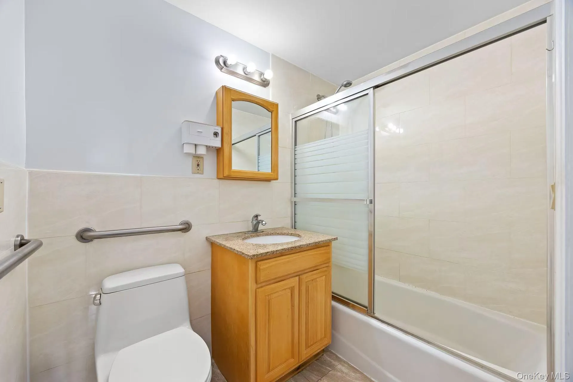 13708 31st Road, New York, NY, 2 Bedrooms Bedrooms, 5 Rooms Rooms,2 BathroomsBathrooms,Residential,For Rent,31st,0,1024695 13708 31st Road, New York, NY, 2 Bedrooms Bedrooms, 5 Rooms Rooms,2 BathroomsBathrooms,Residential,For Rent,31st,0,1024695