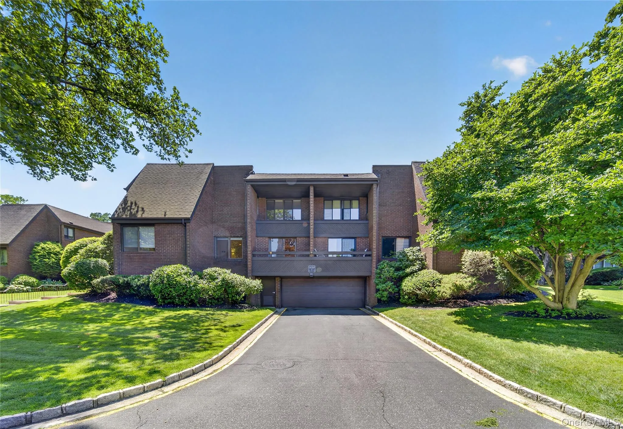 46 Acorn Pond Drive, North Hempstead, NY, 3 Bedrooms Bedrooms, 5 Rooms Rooms,2 BathroomsBathrooms,Residential Lease,For Rent,Acorn Pond,0,1024698 46 Acorn Pond Drive, North Hempstead, NY, 3 Bedrooms Bedrooms, 5 Rooms Rooms,2 BathroomsBathrooms,Residential Lease,For Rent,Acorn Pond,0,1024698