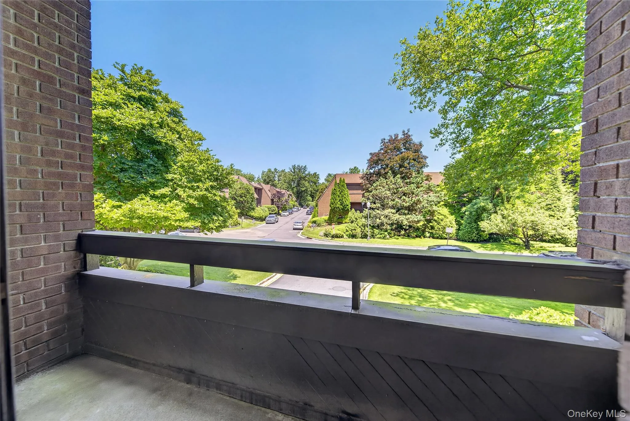 46 Acorn Pond Drive, North Hempstead, NY, 3 Bedrooms Bedrooms, 5 Rooms Rooms,2 BathroomsBathrooms,Residential Lease,For Rent,Acorn Pond,0,1024698 46 Acorn Pond Drive, North Hempstead, NY, 3 Bedrooms Bedrooms, 5 Rooms Rooms,2 BathroomsBathrooms,Residential Lease,For Rent,Acorn Pond,0,1024698