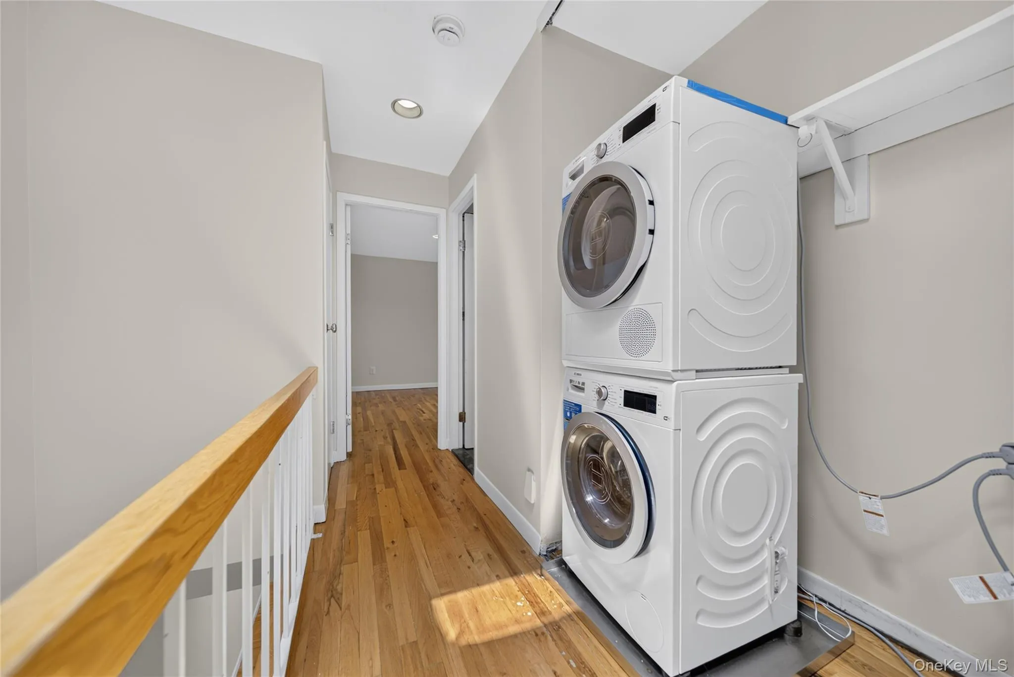 46 Acorn Pond Drive, North Hempstead, NY, 3 Bedrooms Bedrooms, 5 Rooms Rooms,2 BathroomsBathrooms,Residential Lease,For Rent,Acorn Pond,0,1024698 46 Acorn Pond Drive, North Hempstead, NY, 3 Bedrooms Bedrooms, 5 Rooms Rooms,2 BathroomsBathrooms,Residential Lease,For Rent,Acorn Pond,0,1024698