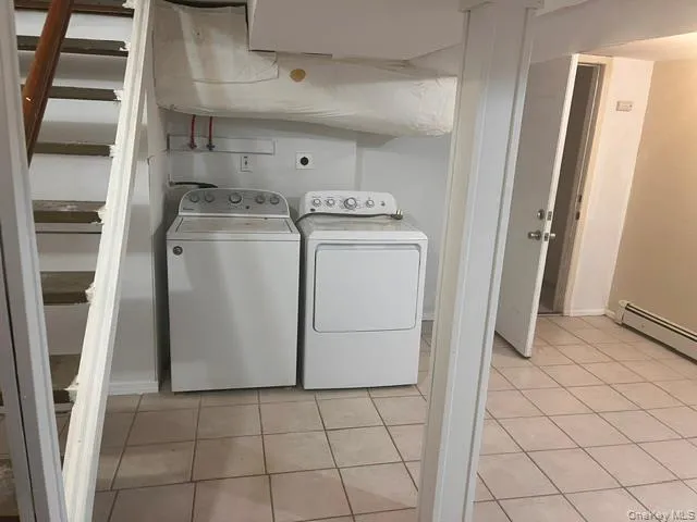 508 Secatogue Avenue, Babylon, NY, 3 Bedrooms Bedrooms, 6 Rooms Rooms,2 BathroomsBathrooms,Residential Lease,For Rent,Secatogue,0,1024700 508 Secatogue Avenue, Babylon, NY, 3 Bedrooms Bedrooms, 6 Rooms Rooms,2 BathroomsBathrooms,Residential Lease,For Rent,Secatogue,0,1024700