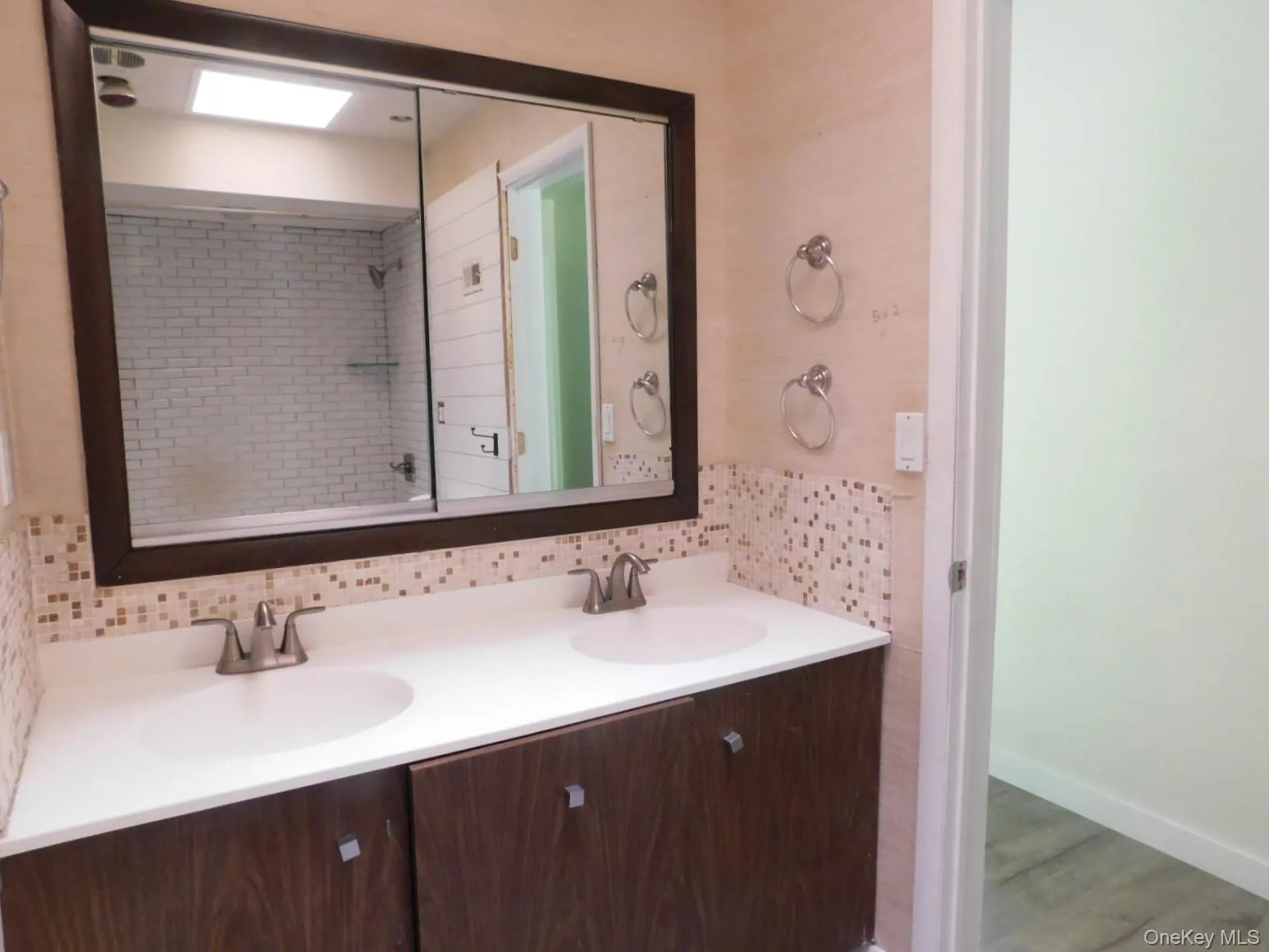 46 Mac Farlane Road, Wappinger, NY, 6 Bedrooms Bedrooms, 9 Rooms Rooms,2 BathroomsBathrooms,Residential,For Rent,Mac Farlane,0,1024703 46 Mac Farlane Road, Wappinger, NY, 6 Bedrooms Bedrooms, 9 Rooms Rooms,2 BathroomsBathrooms,Residential,For Rent,Mac Farlane,0,1024703