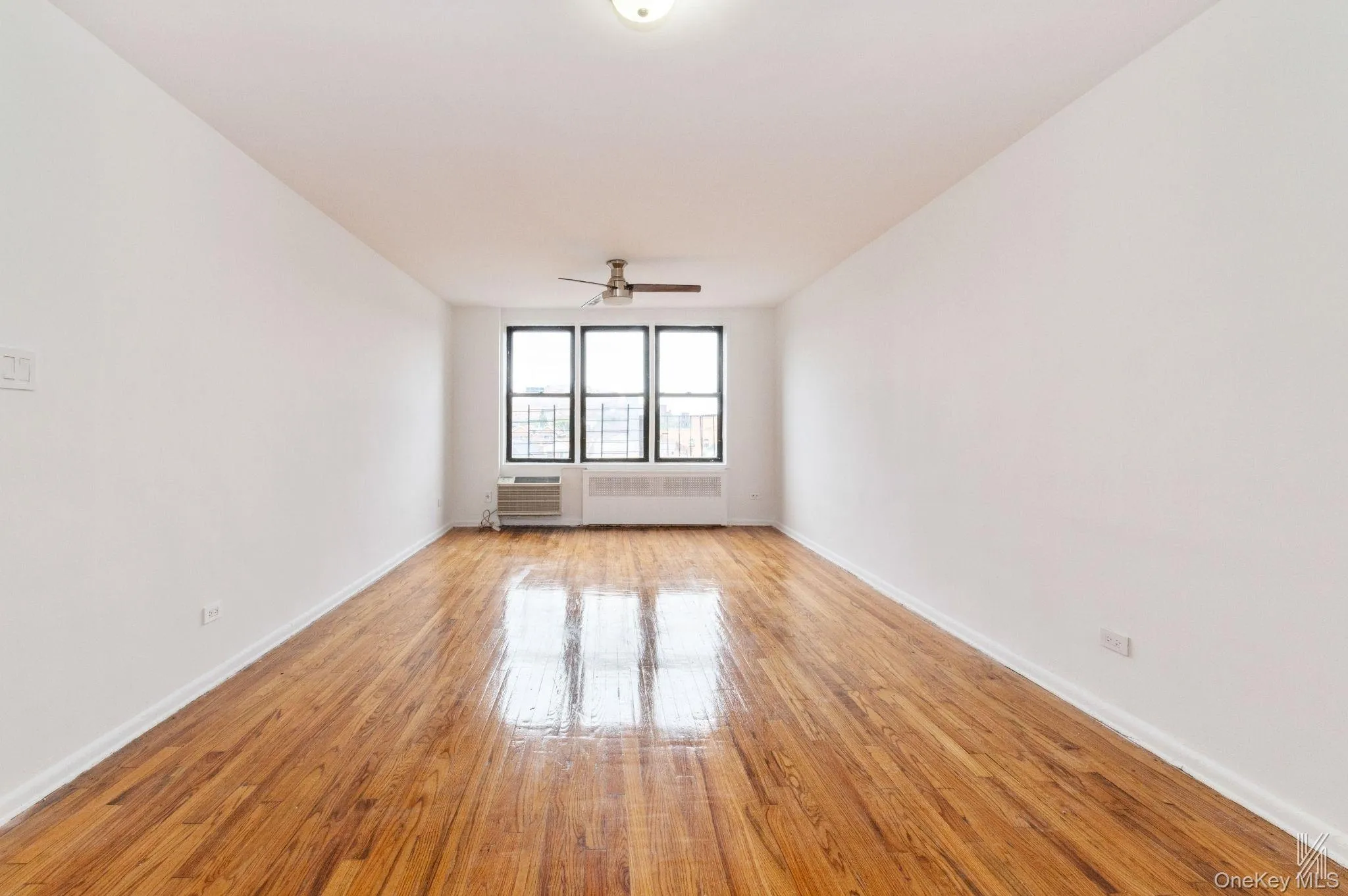 41-42 73rd Street, New York, NY, 2 Bedrooms Bedrooms, 5 Rooms Rooms,2 BathroomsBathrooms,Residential,For Rent,73rd,0,1024704 41-42 73rd Street, New York, NY, 2 Bedrooms Bedrooms, 5 Rooms Rooms,2 BathroomsBathrooms,Residential,For Rent,73rd,0,1024704