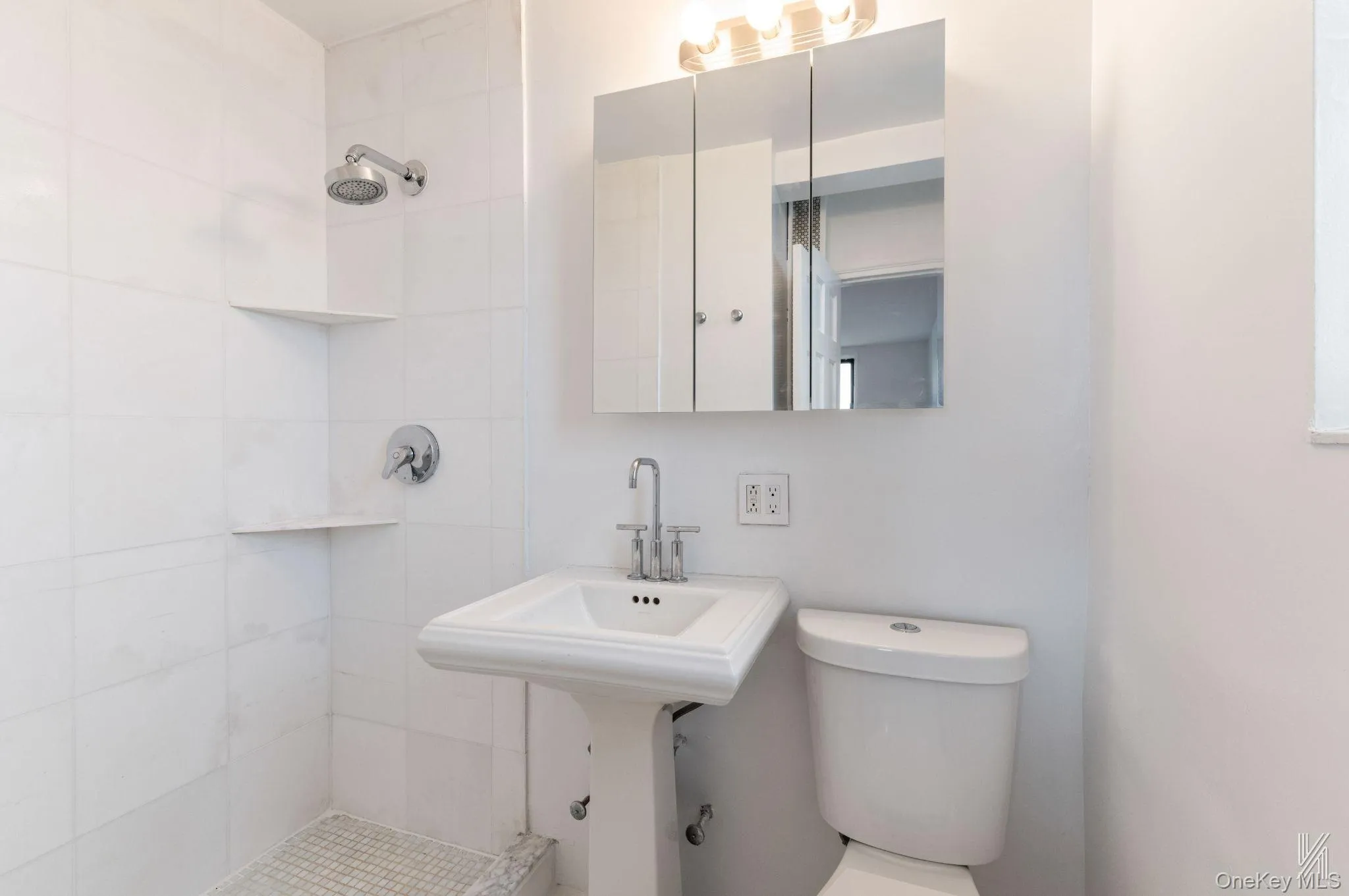 41-42 73rd Street, New York, NY, 2 Bedrooms Bedrooms, 5 Rooms Rooms,2 BathroomsBathrooms,Residential,For Rent,73rd,0,1024704 41-42 73rd Street, New York, NY, 2 Bedrooms Bedrooms, 5 Rooms Rooms,2 BathroomsBathrooms,Residential,For Rent,73rd,0,1024704