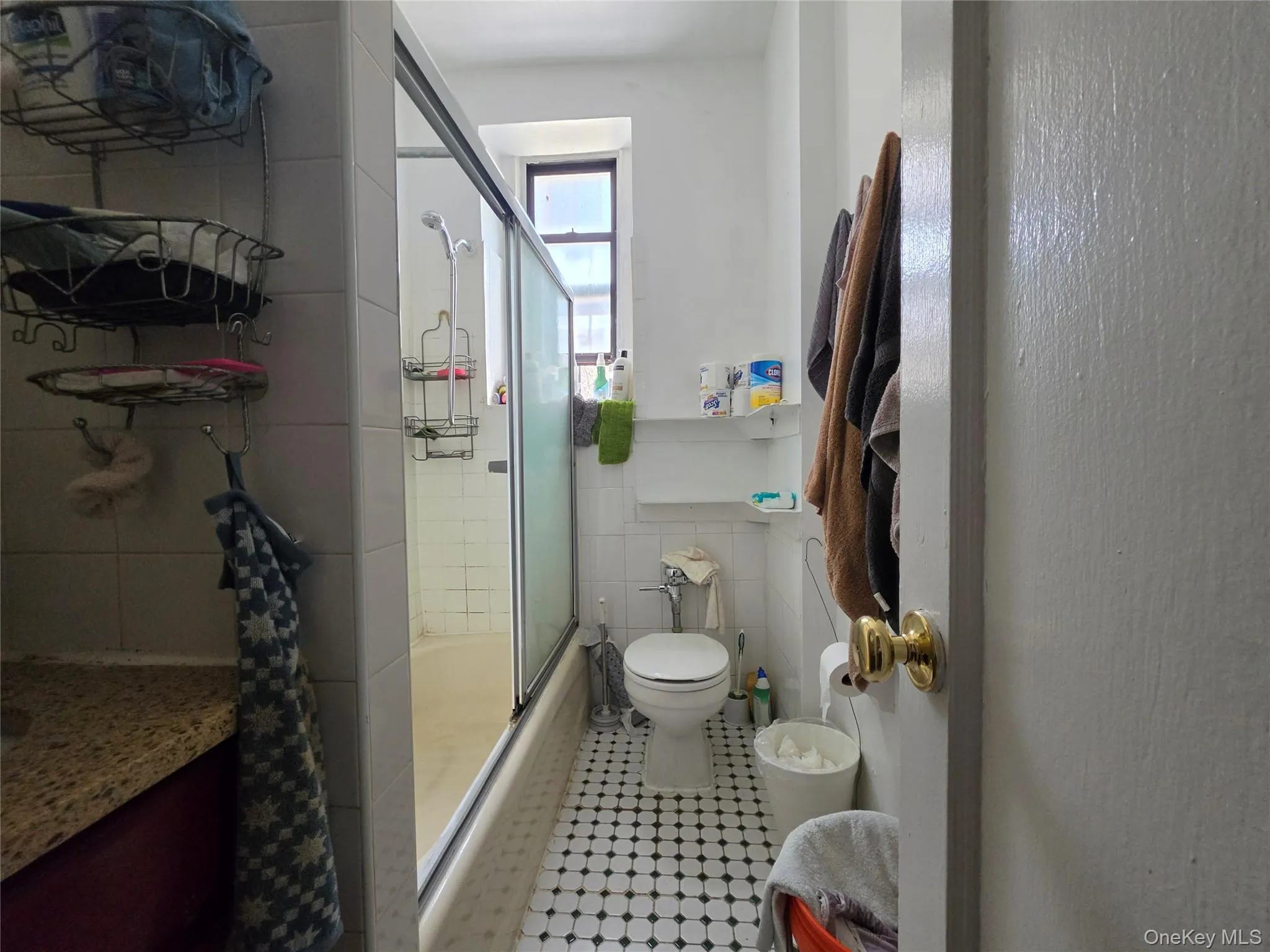 43-55 Kissena Boulevard, New York, NY, 2 Bedrooms Bedrooms, 5 Rooms Rooms,1 BathroomBathrooms,Residential,For Rent,Kissena,0,1024711 43-55 Kissena Boulevard, New York, NY, 2 Bedrooms Bedrooms, 5 Rooms Rooms,1 BathroomBathrooms,Residential,For Rent,Kissena,0,1024711