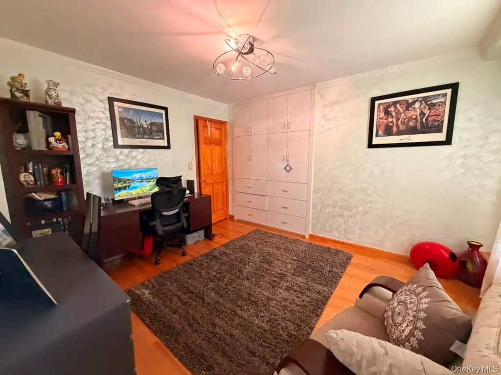 61-35 98th St, New York, NY, 2 Bedrooms Bedrooms, 4 Rooms Rooms,1 BathroomBathrooms,Residential,For Rent,98th St,0,1024715 61-35 98th St, New York, NY, 2 Bedrooms Bedrooms, 4 Rooms Rooms,1 BathroomBathrooms,Residential,For Rent,98th St,0,1024715
