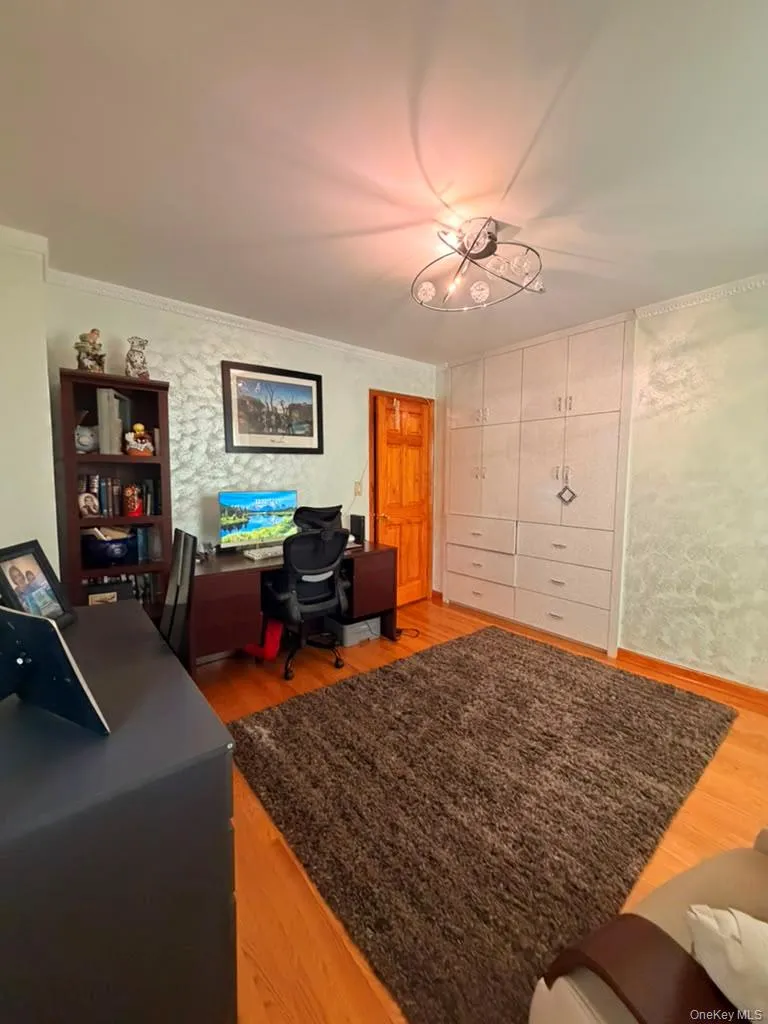 61-35 98th St, New York, NY, 2 Bedrooms Bedrooms, 4 Rooms Rooms,1 BathroomBathrooms,Residential,For Rent,98th St,0,1024715 61-35 98th St, New York, NY, 2 Bedrooms Bedrooms, 4 Rooms Rooms,1 BathroomBathrooms,Residential,For Rent,98th St,0,1024715