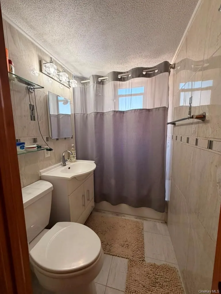 61-35 98th St, New York, NY, 2 Bedrooms Bedrooms, 4 Rooms Rooms,1 BathroomBathrooms,Residential,For Rent,98th St,0,1024715 61-35 98th St, New York, NY, 2 Bedrooms Bedrooms, 4 Rooms Rooms,1 BathroomBathrooms,Residential,For Rent,98th St,0,1024715