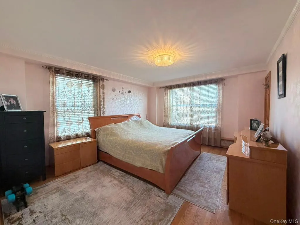 61-35 98th St, New York, NY, 2 Bedrooms Bedrooms, 4 Rooms Rooms,1 BathroomBathrooms,Residential,For Rent,98th St,0,1024715 61-35 98th St, New York, NY, 2 Bedrooms Bedrooms, 4 Rooms Rooms,1 BathroomBathrooms,Residential,For Rent,98th St,0,1024715