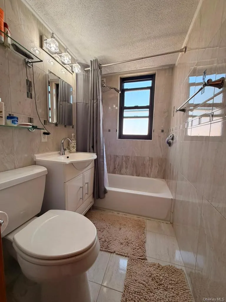61-35 98th St, New York, NY, 2 Bedrooms Bedrooms, 4 Rooms Rooms,1 BathroomBathrooms,Residential,For Rent,98th St,0,1024715 61-35 98th St, New York, NY, 2 Bedrooms Bedrooms, 4 Rooms Rooms,1 BathroomBathrooms,Residential,For Rent,98th St,0,1024715