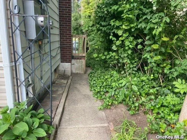 31 Brightwaters Drive, Brookhaven, NY, 1 Bedroom Bedrooms, 4 Rooms Rooms,1 BathroomBathrooms,Residential Lease,For Rent,Brightwaters,0,1024719 31 Brightwaters Drive, Brookhaven, NY, 1 Bedroom Bedrooms, 4 Rooms Rooms,1 BathroomBathrooms,Residential Lease,For Rent,Brightwaters,0,1024719